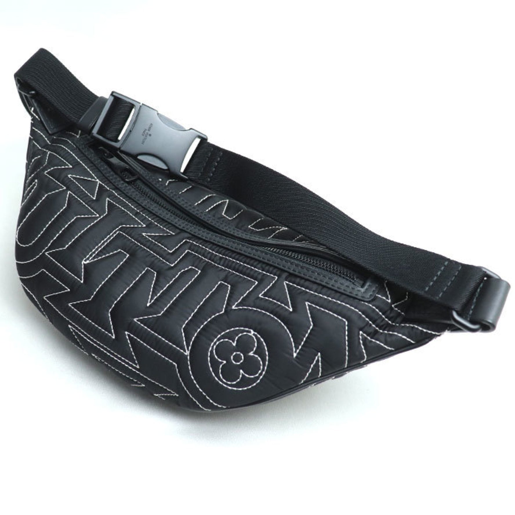 Louis Vuitton LV Snow Discovery Bum Bag PM Body IC Chip