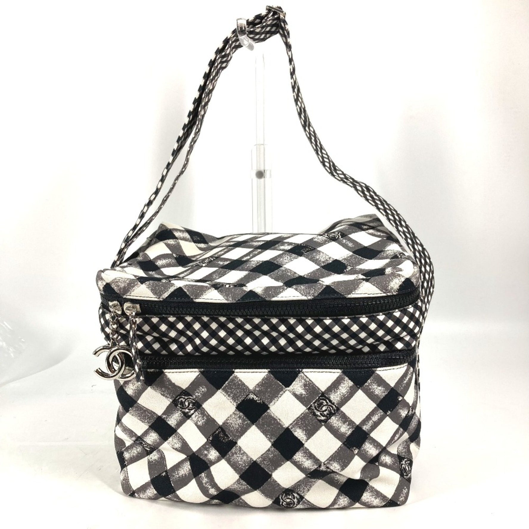 Chanel Bag Shoulder Bag Hand Bag Shoulder Bag Black