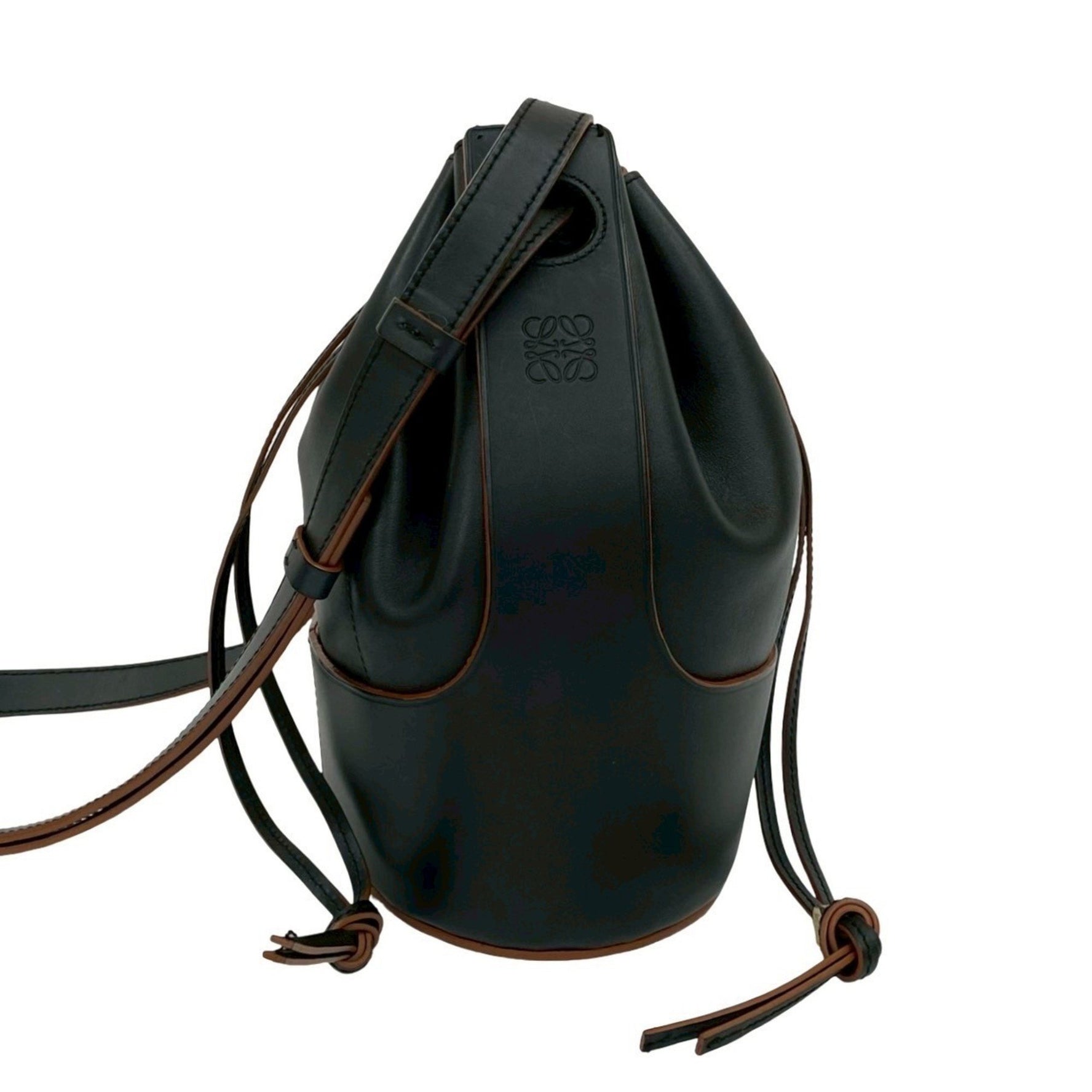 LOEWE Balloon Bag Medium, Anagram Logo, Hardware, Genuine Leather, Drawstring Shoulder Bag, Pochette, Black, 03748