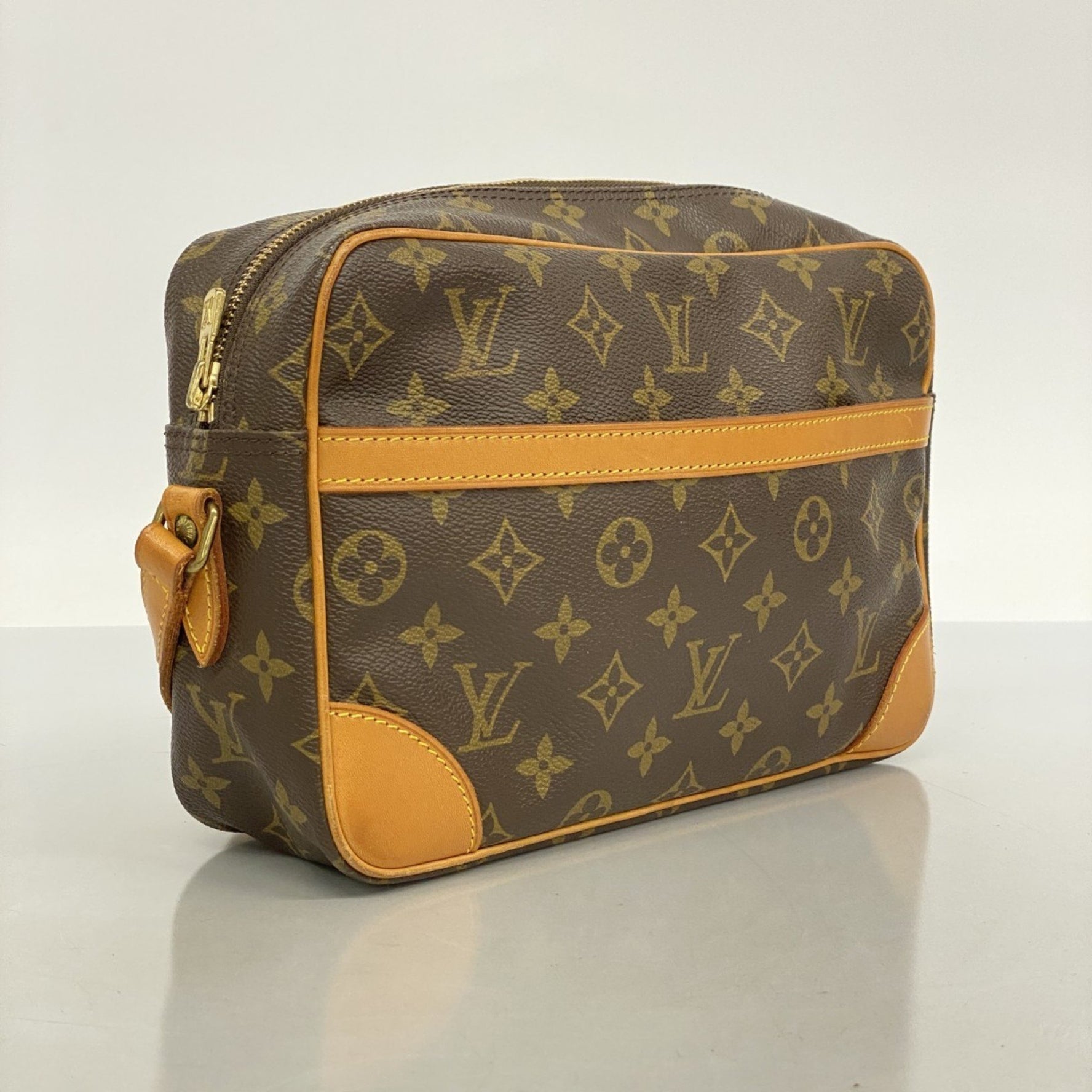 Louis Vuitton Monogram Trocadero 27 Shoulder Bag