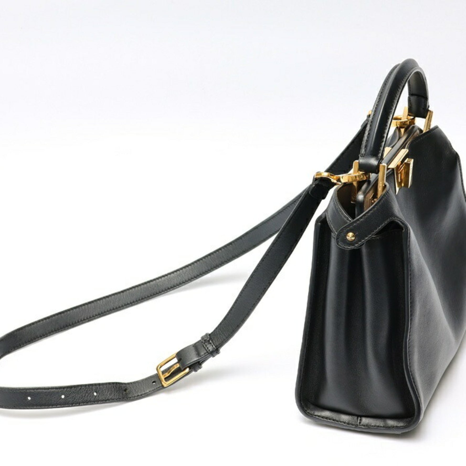 FENDI Peekaboo Iconic Essential SMQ Leather
