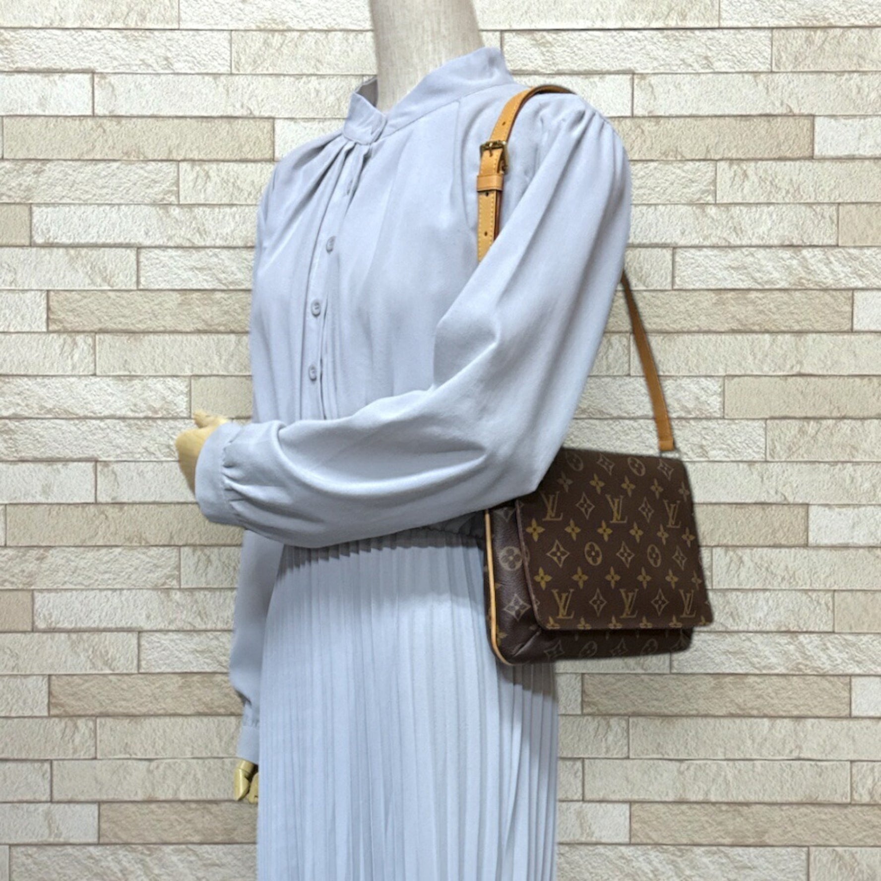 Louis Vuitton Musette Tango Short Monogram Shoulder Bag Canvas Brown