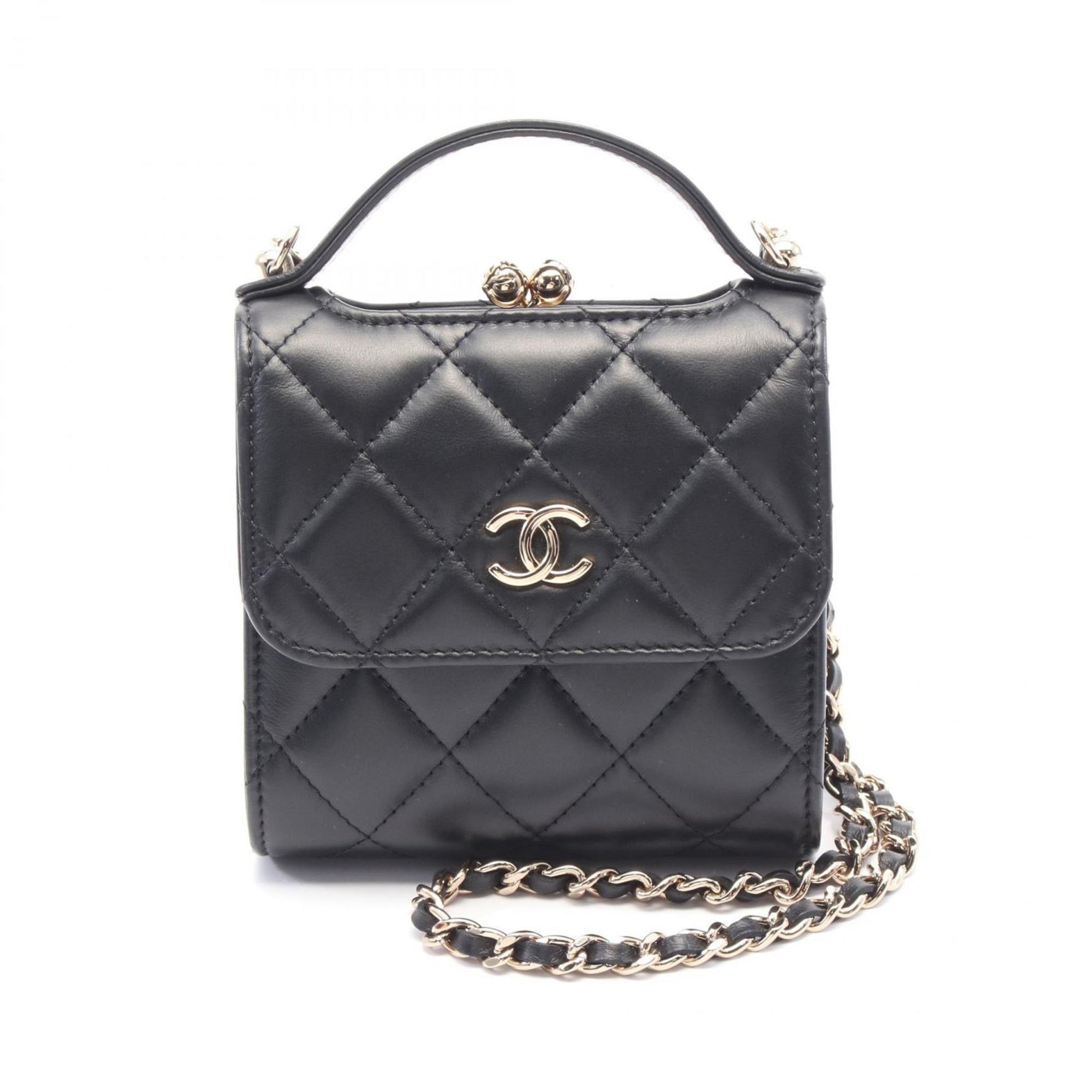 CHANEL Matelasse Shoulder Bag Leather