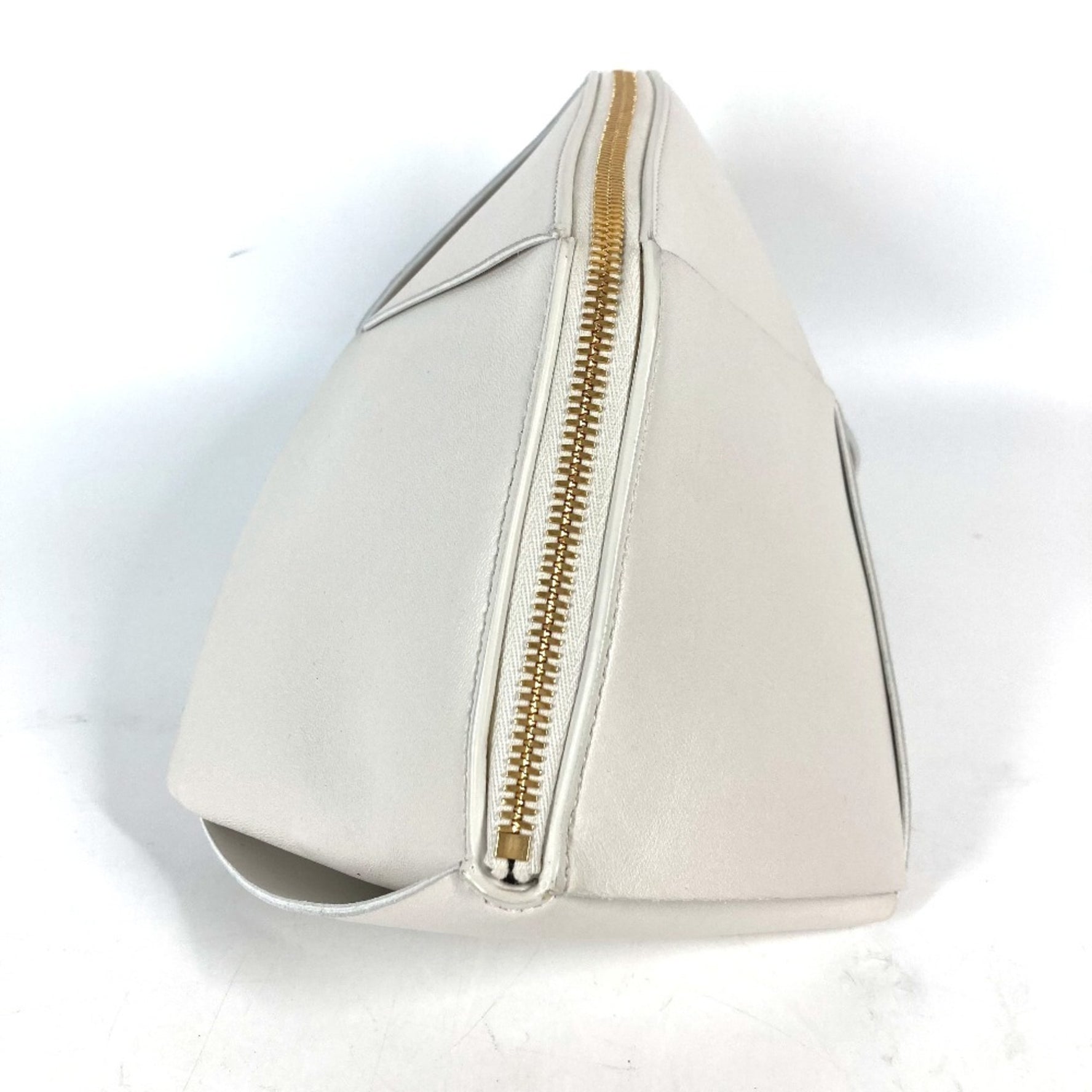 BOTTEGA VENETA Maxi Intrecciato Chalk Clutch Bag Pouch Leather