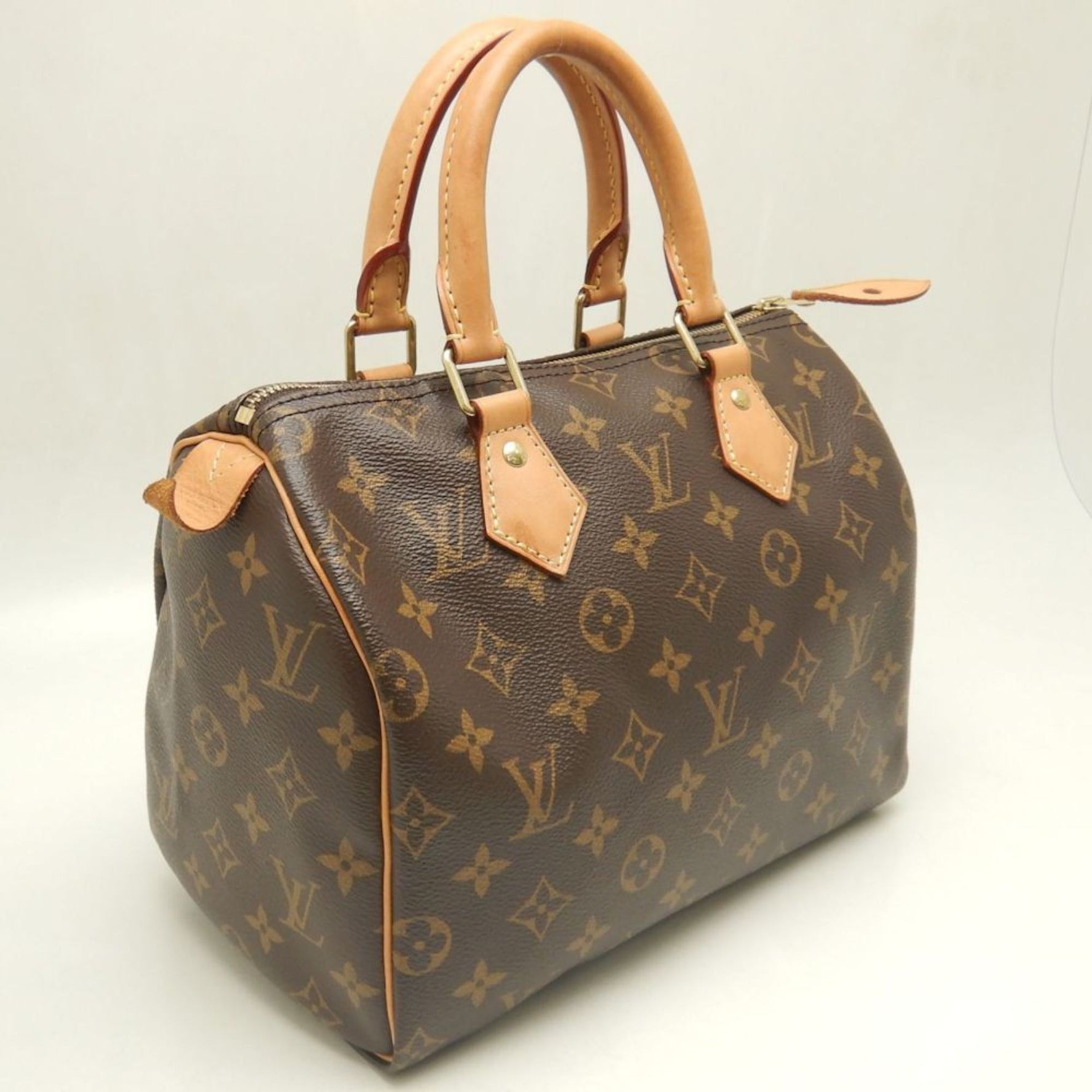 Louis Vuitton Monogram Speedy 25 Handbag