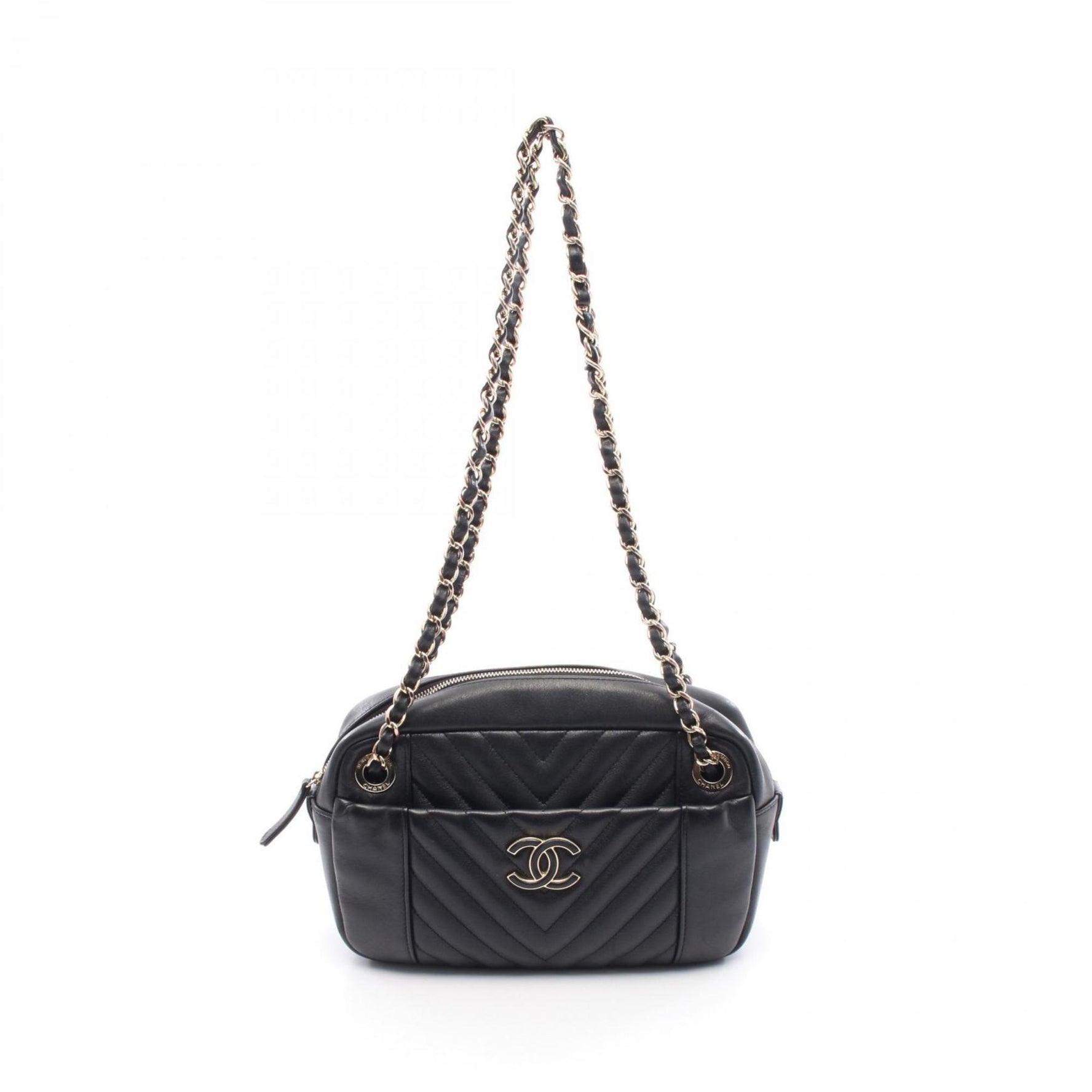 Chanel V-stitch chevron shoulder bag in lambskin leather