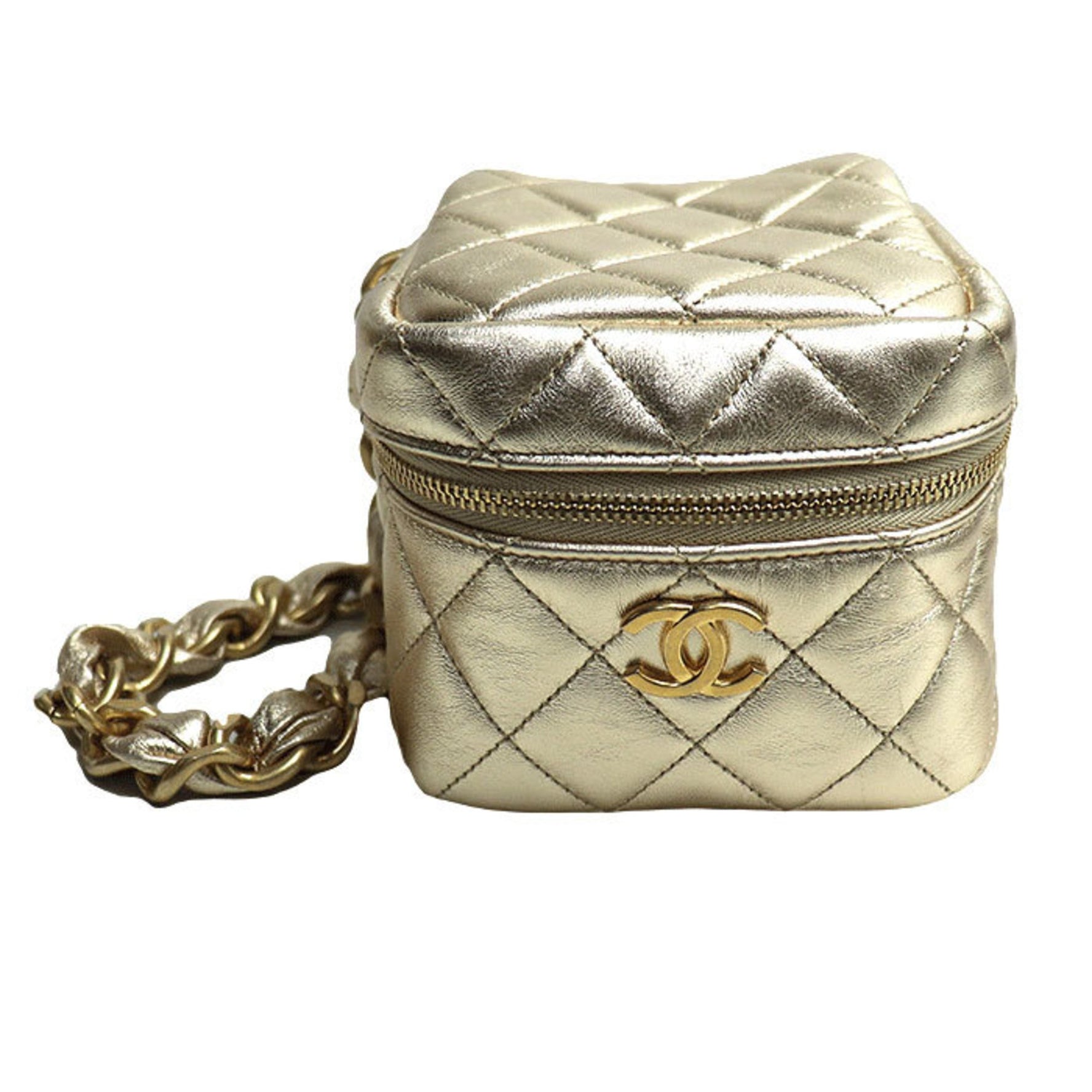 CHANEL Matelasse Chain Clutch Bag