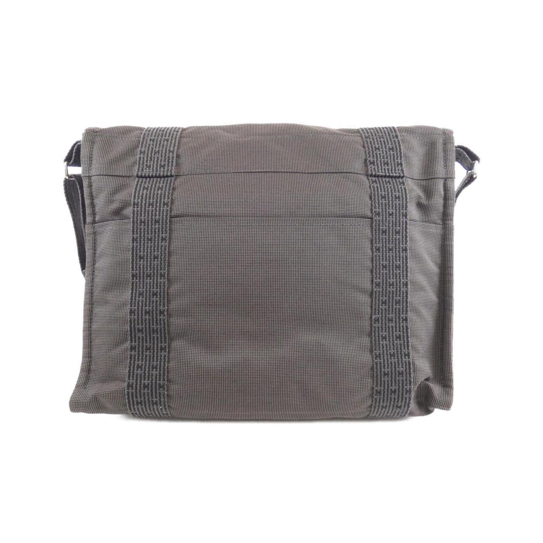 Hermes Air Line Bassus MM Shoulder Bag