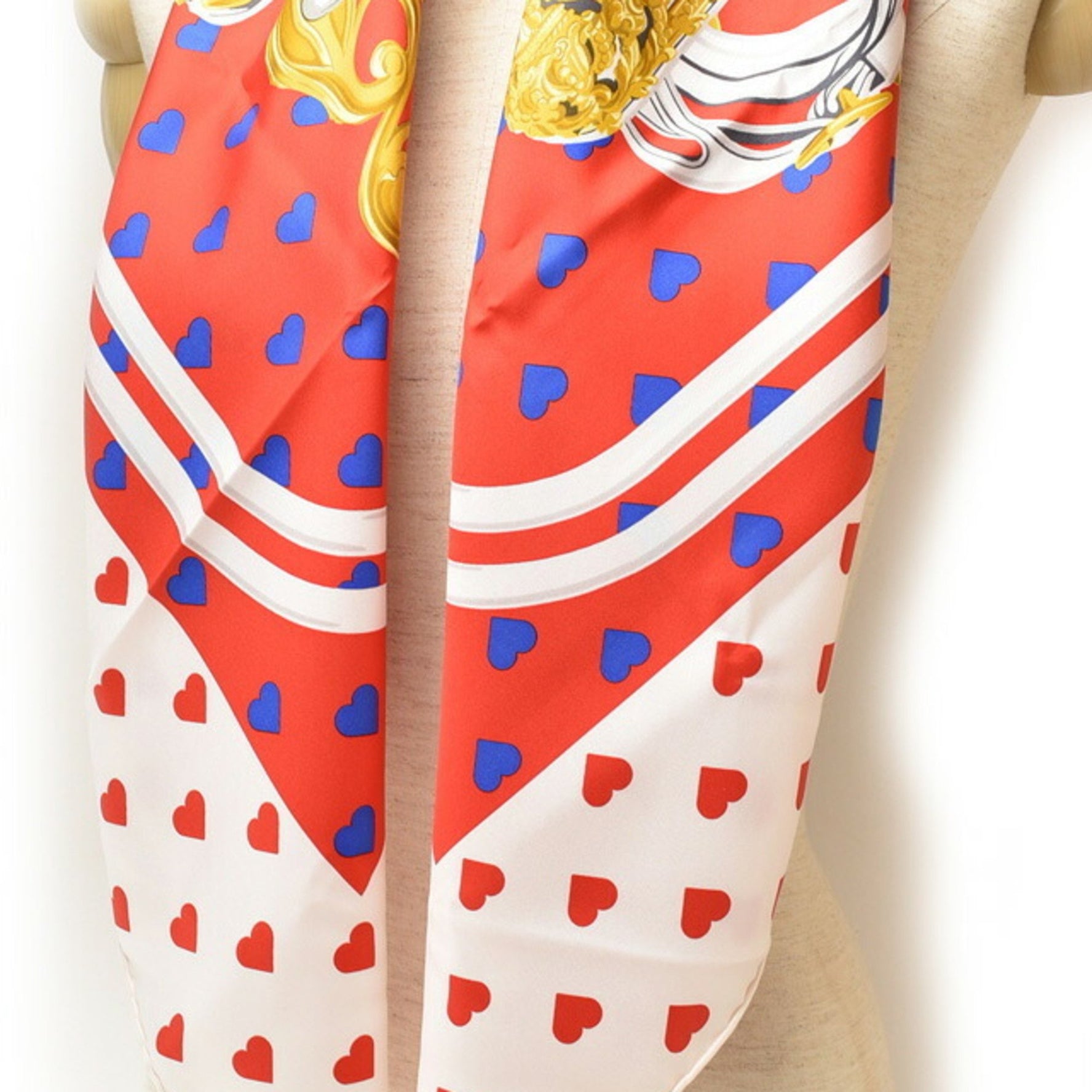 Hermes Scarf Muffler Valentine's Day Limited Edition Carre 90 Silk Twill Brides de Gala Love Heart Red White