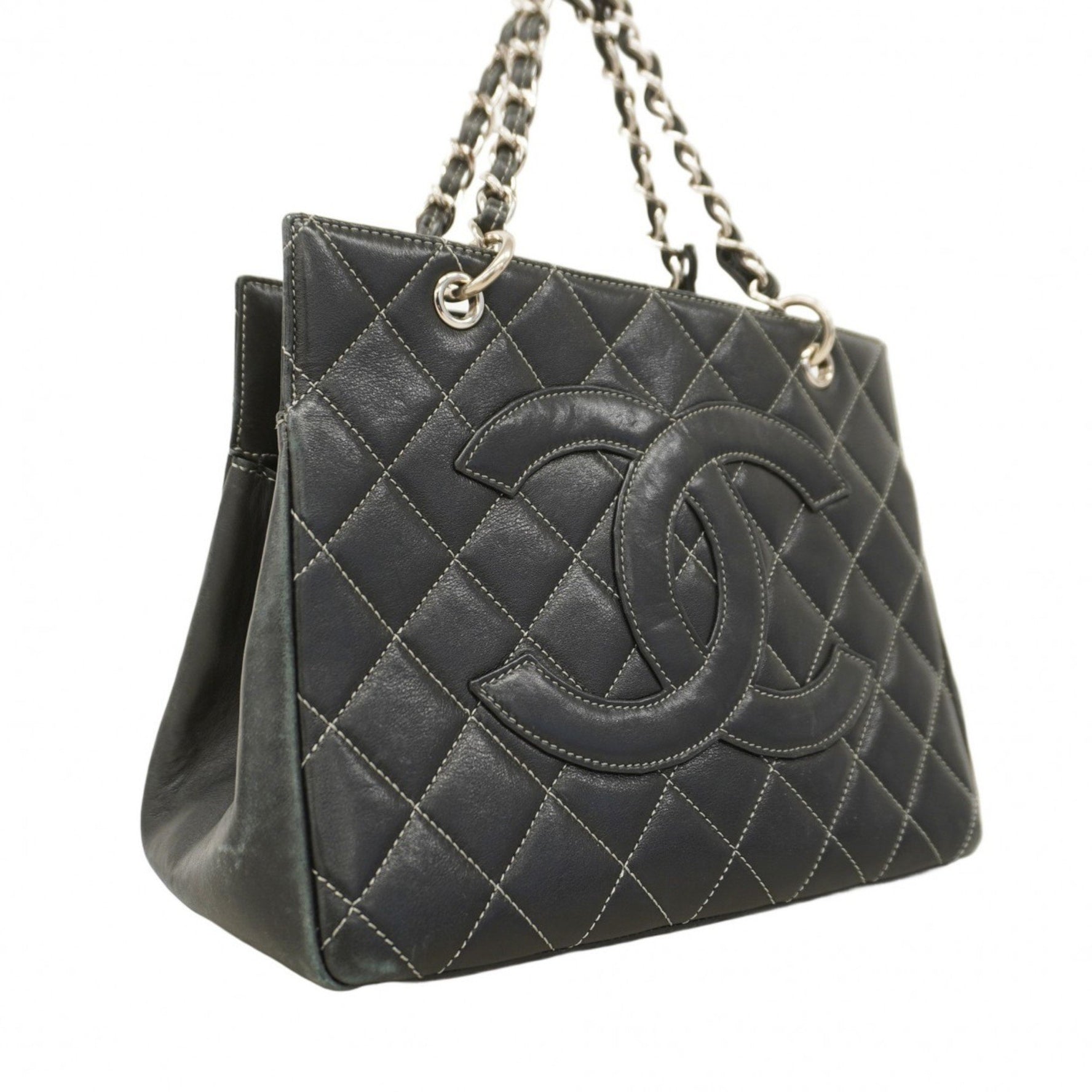 Chanel Matelasse Chain Handbag in Lambskin
