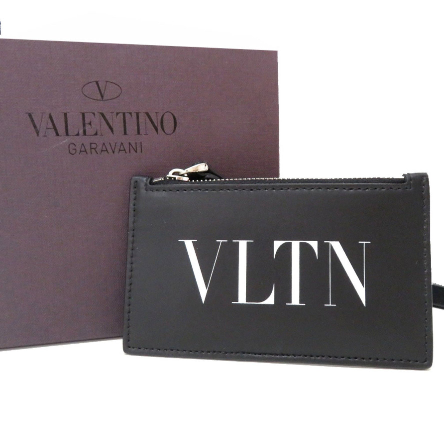 Like new Valentino Garavani card case wallet with coin purse in leather 0678