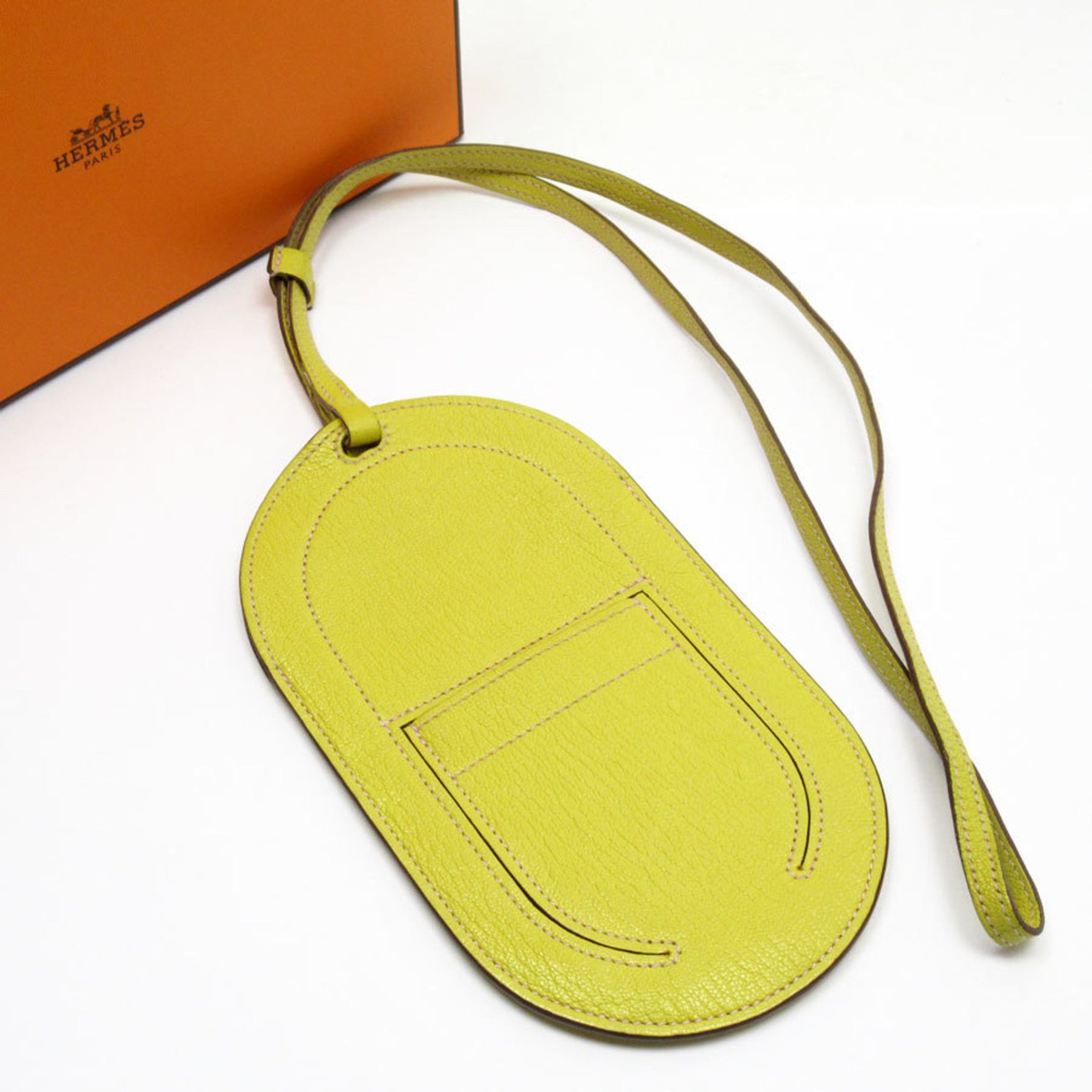 Hermes Smartphone Case In The Loop To Go PM Chevre Mizol Jaune Naple Unisex