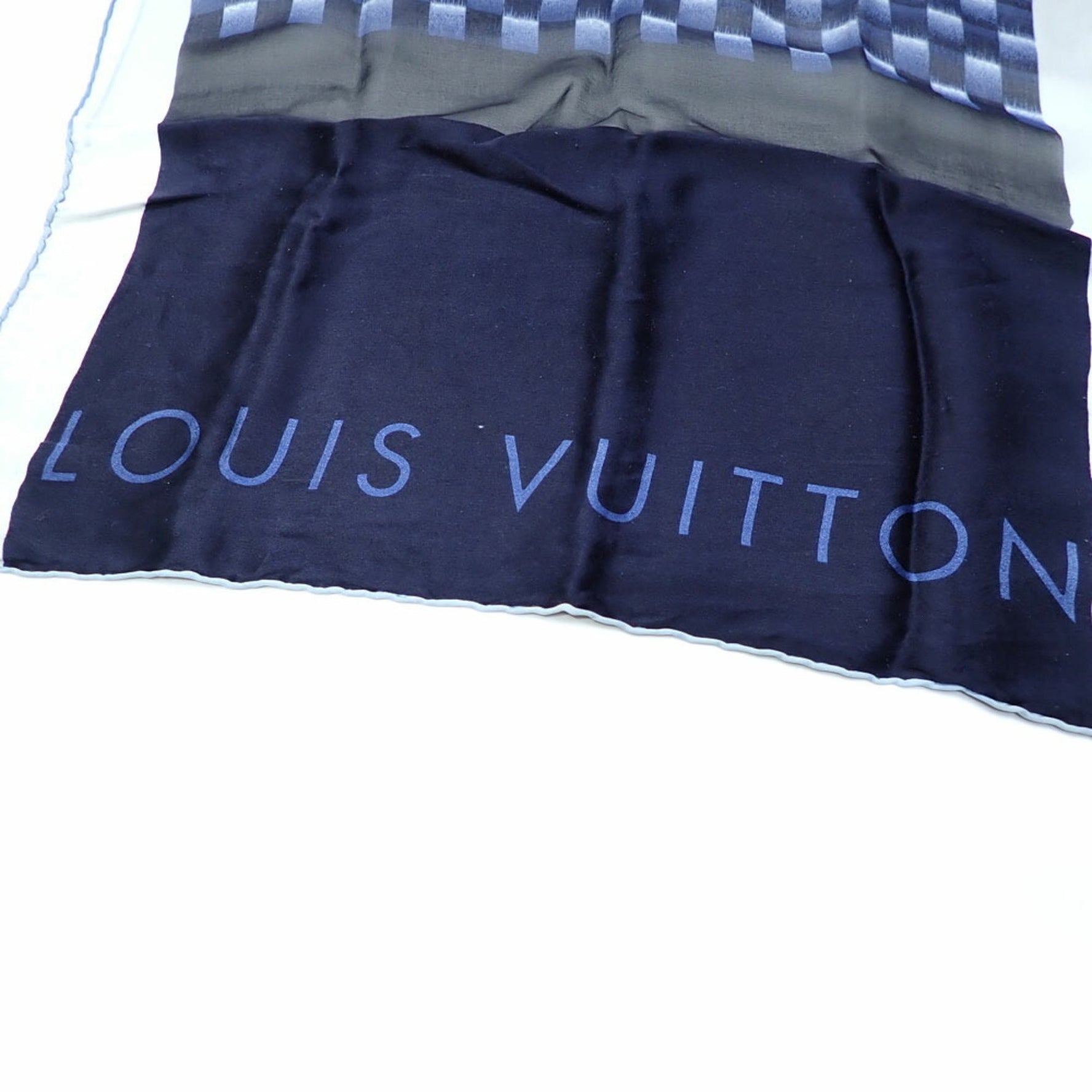 Louis Vuitton Scarf Muffler Silk