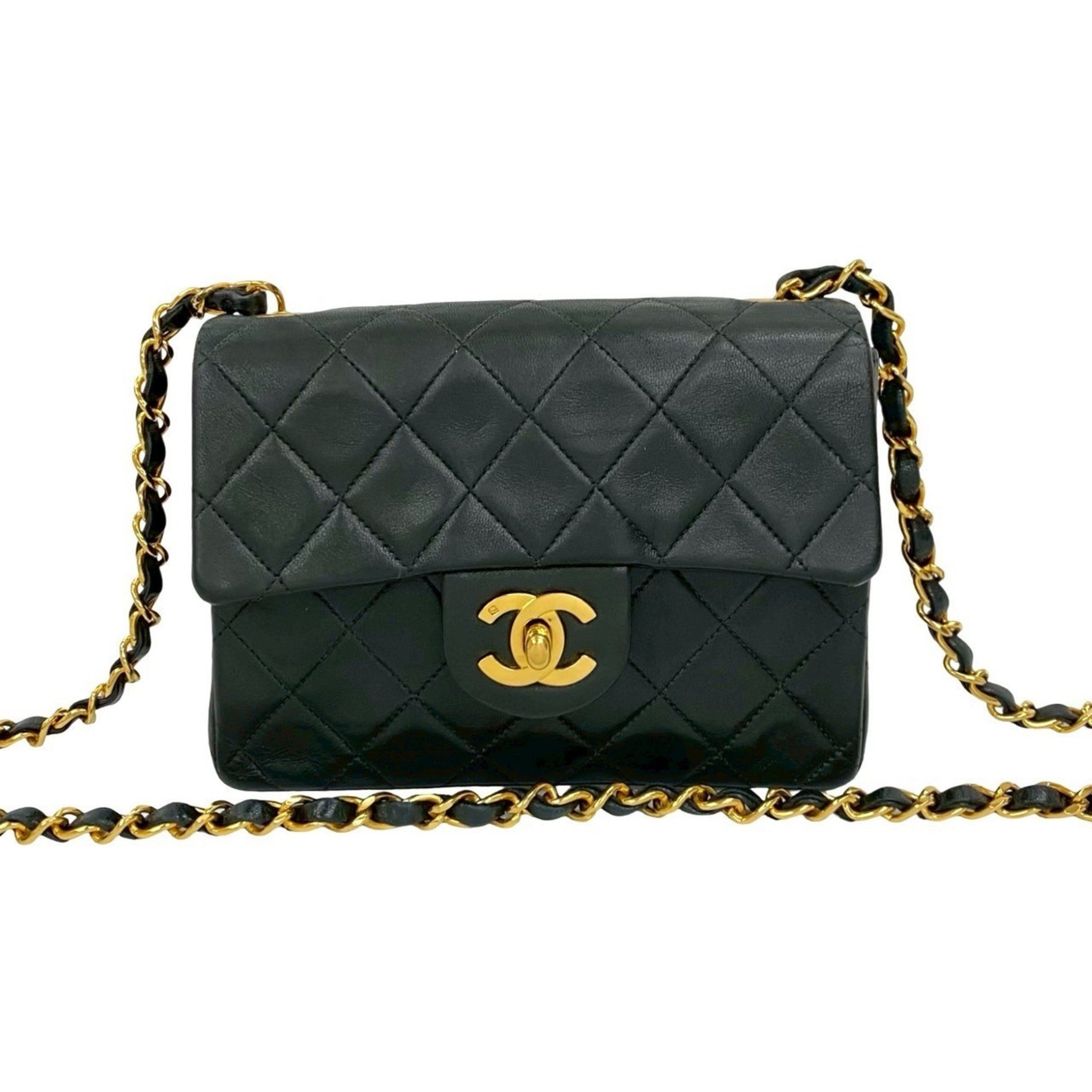 Seal No. 4 CHANEL Matelasse Coco Mark Lambskin Chain Shoulder Bag 73-10