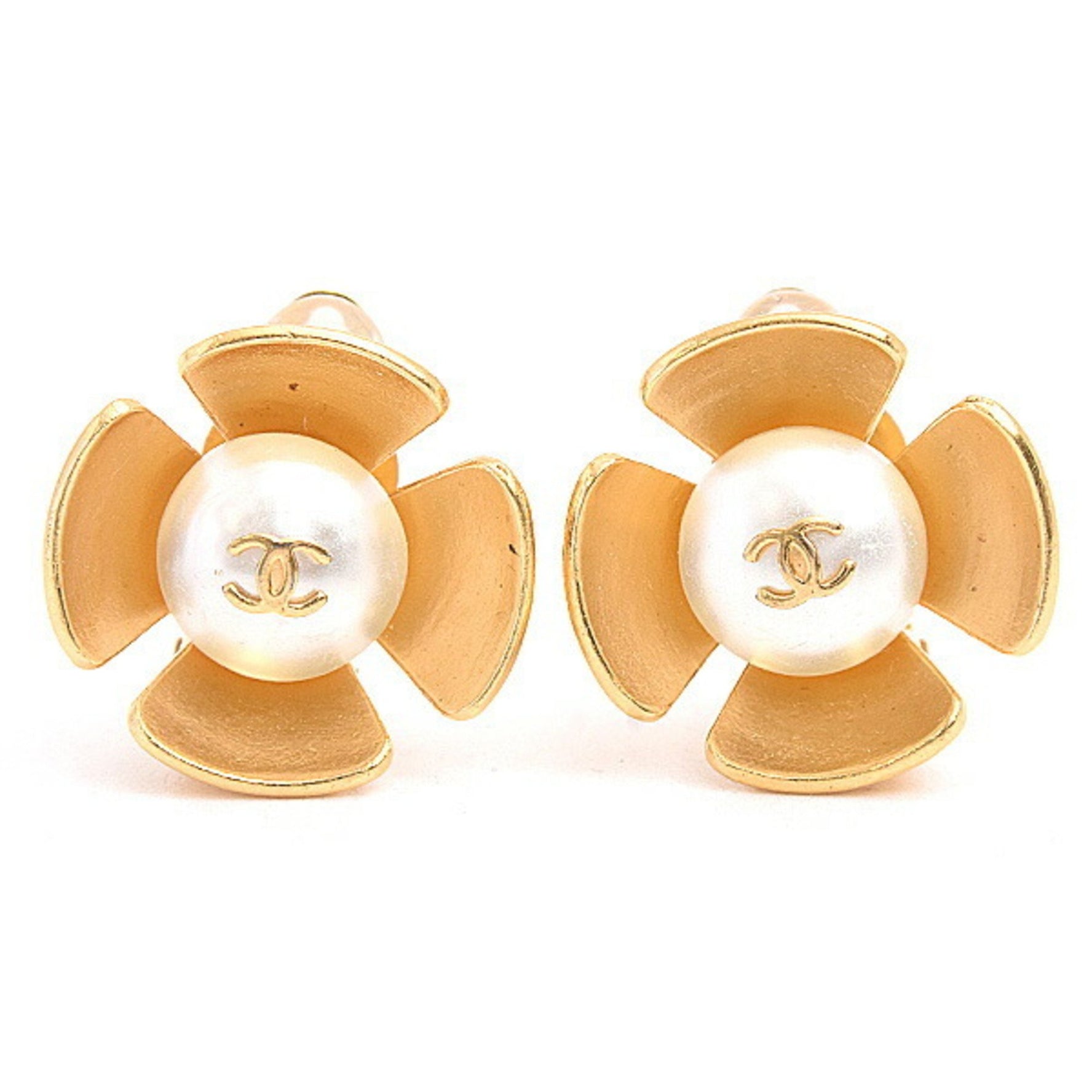Chanel Earrings Flower Design Earrings, Coco Mark, Fake Pearl, Color, GP
