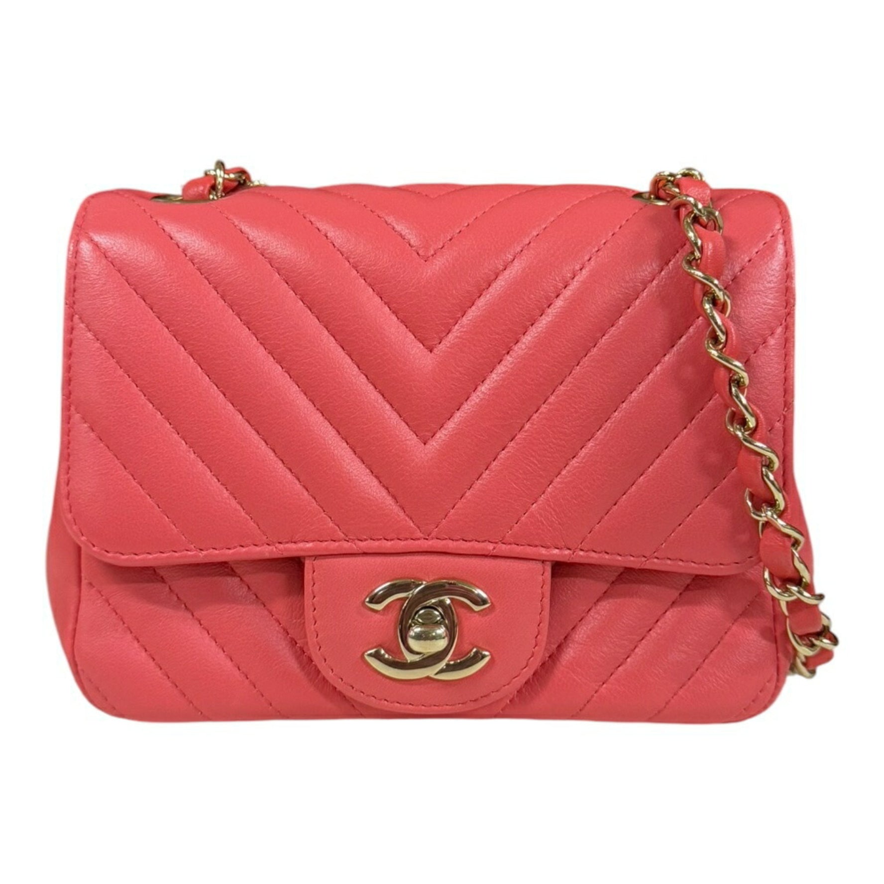 Chanel V-stitch shoulder bag, leather, chain