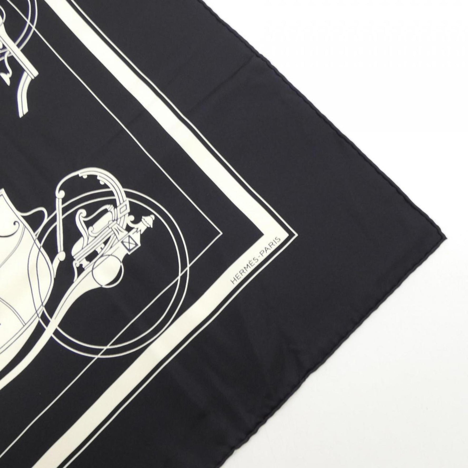 Hermes shawl