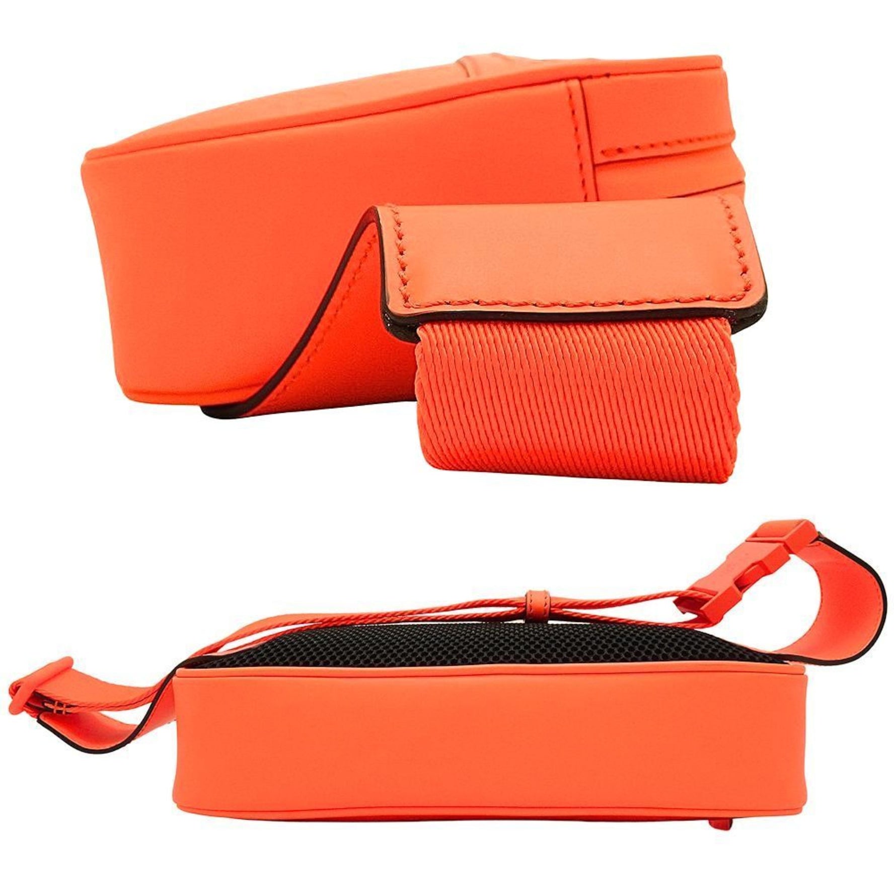 GUCCI Belt Bag Body GG Rubber Effect Leather Bright