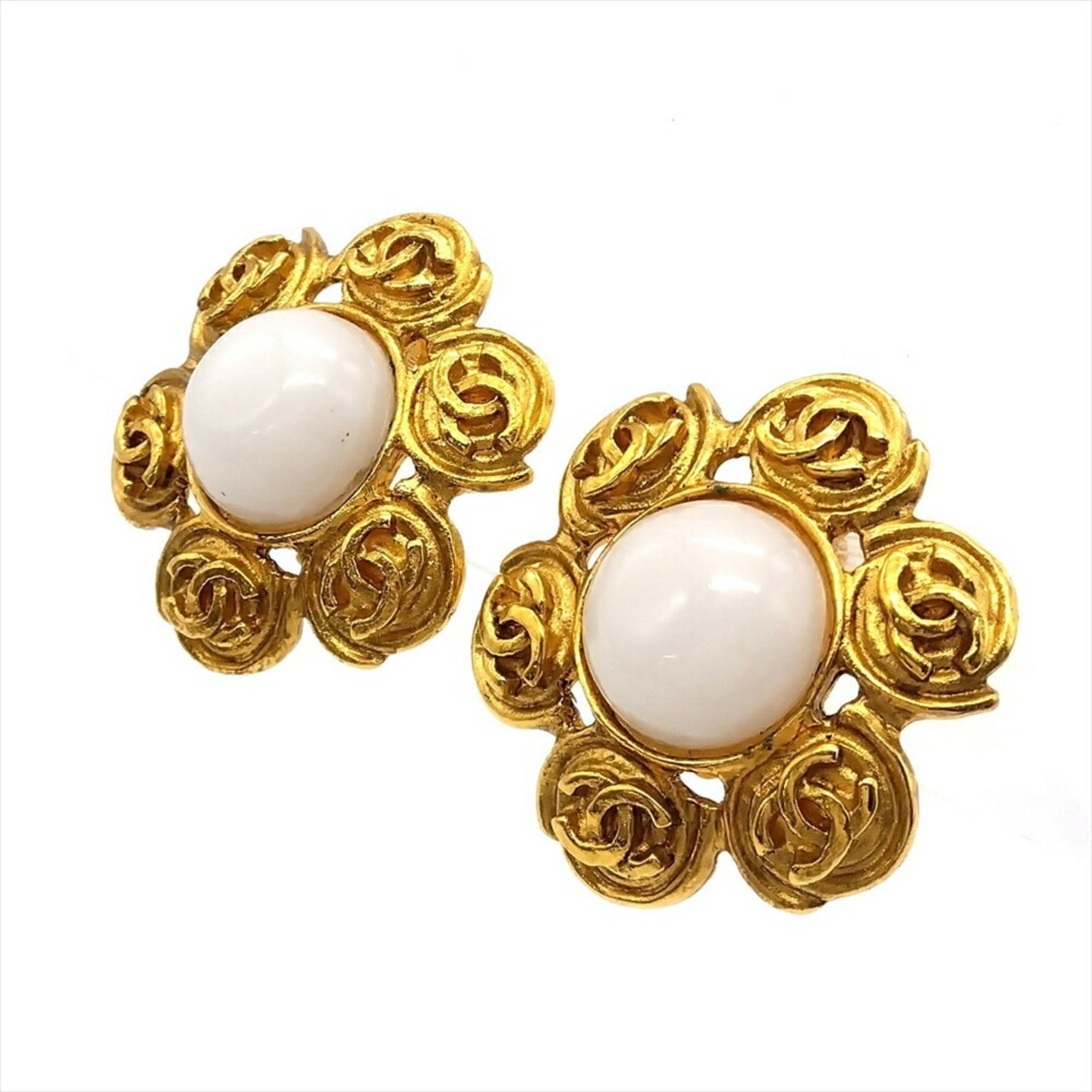 CHANEL Earrings Metal Gold Coco Mark Fake Pearl