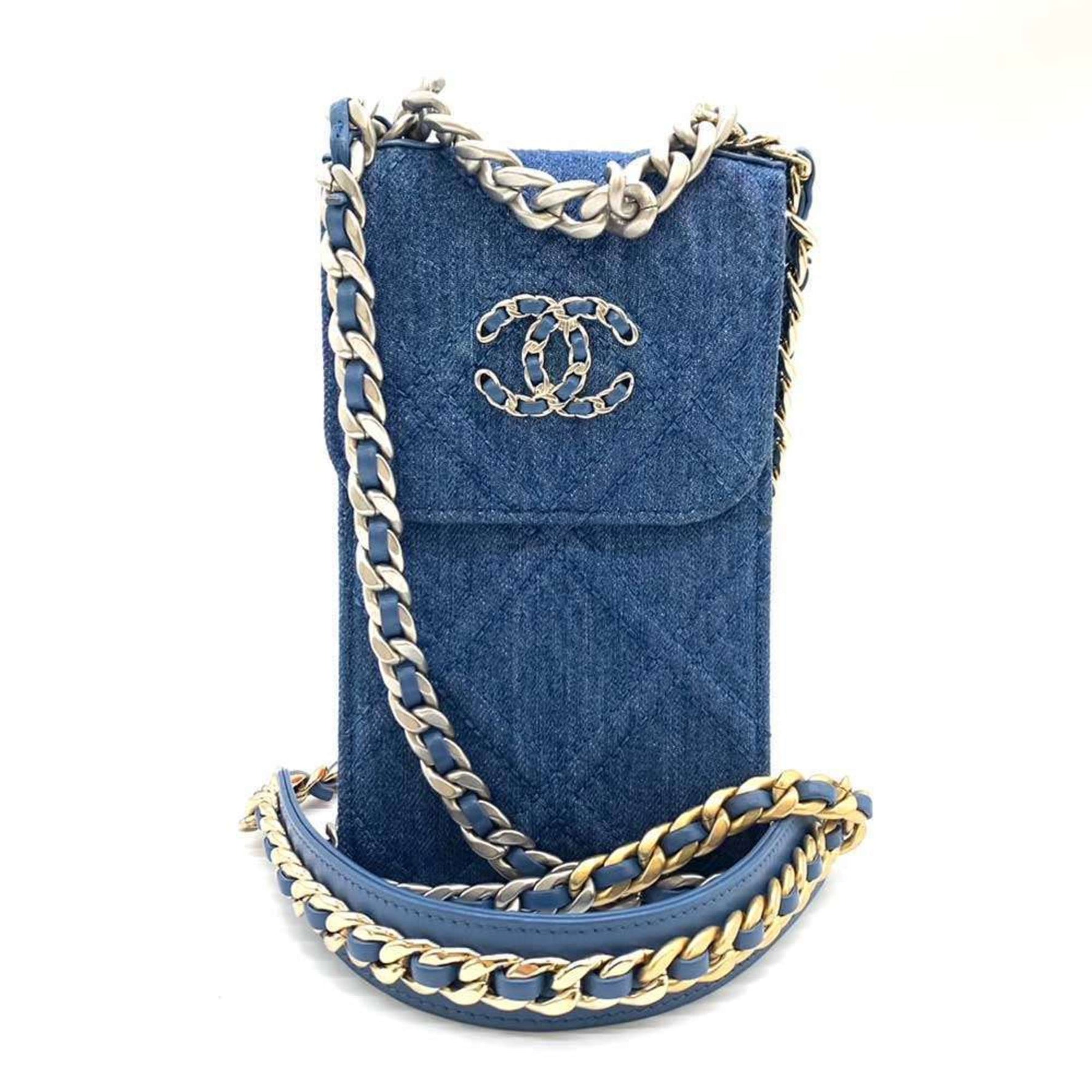 Chanel Bag 19 Chain Shoulder x Pochette Smartphone Pouch Crossbody Denim Canvas