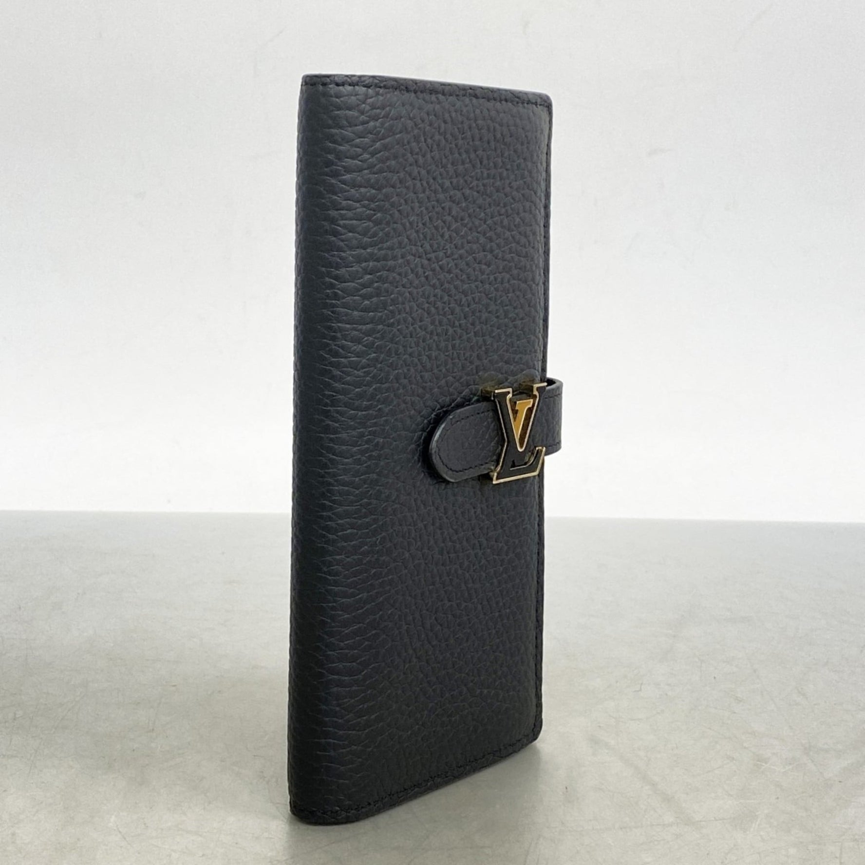 Louis Vuitton Taurillon LV Vertical Wallet