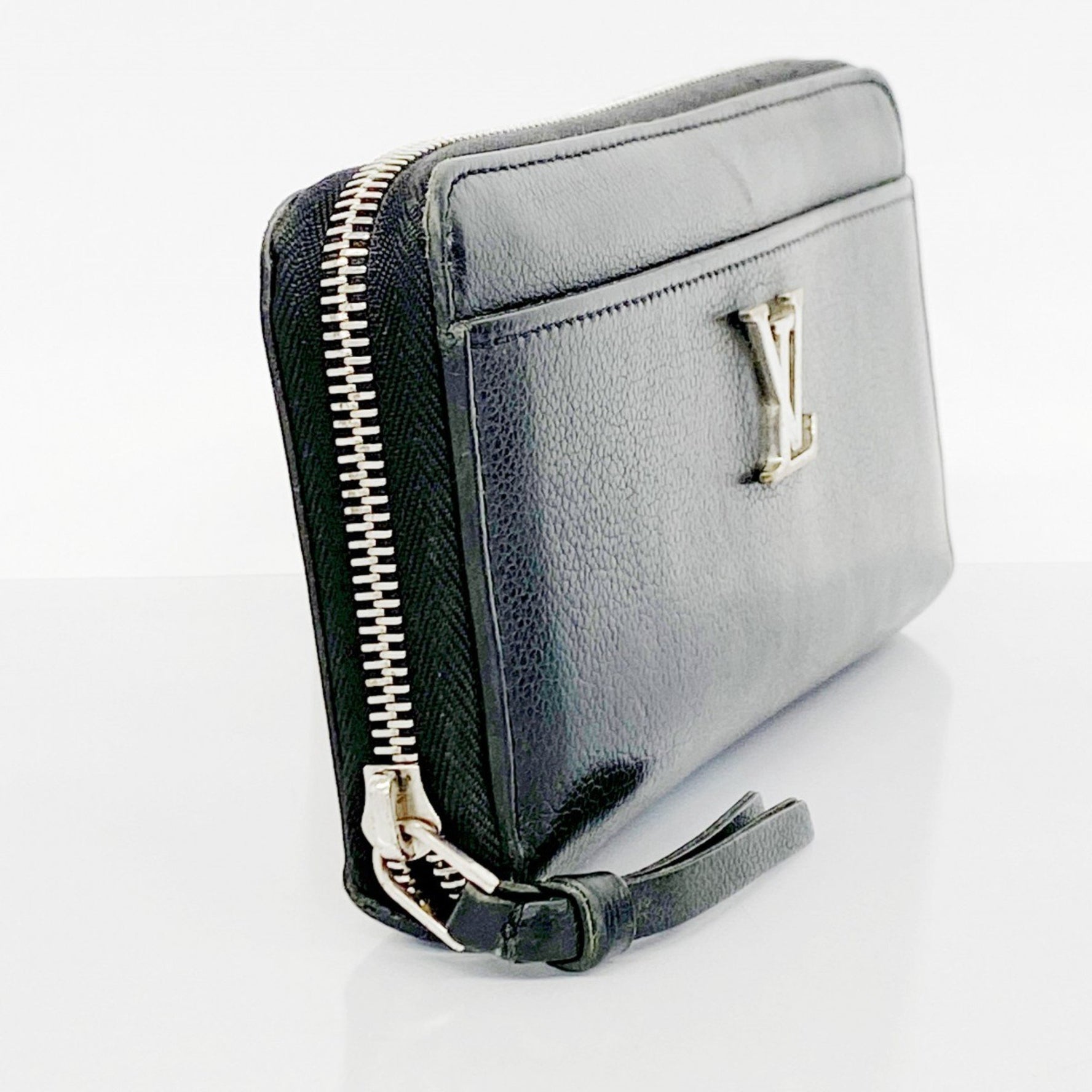 Louis Vuitton Zippy Lock Me Long Wallet