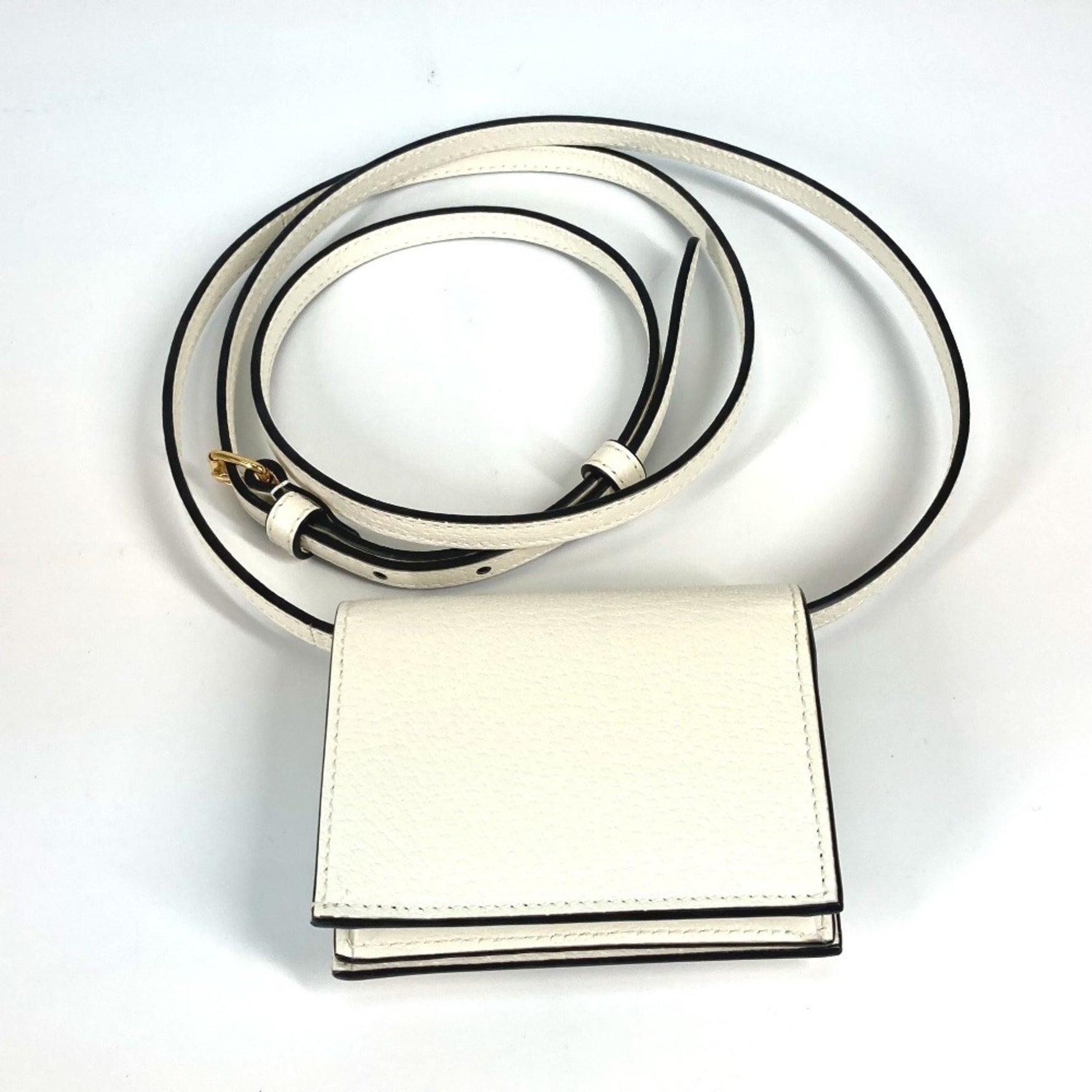 GUCCI adidas collaboration Horsebit shoulder bag and bifold wallet in white leather. Like new.