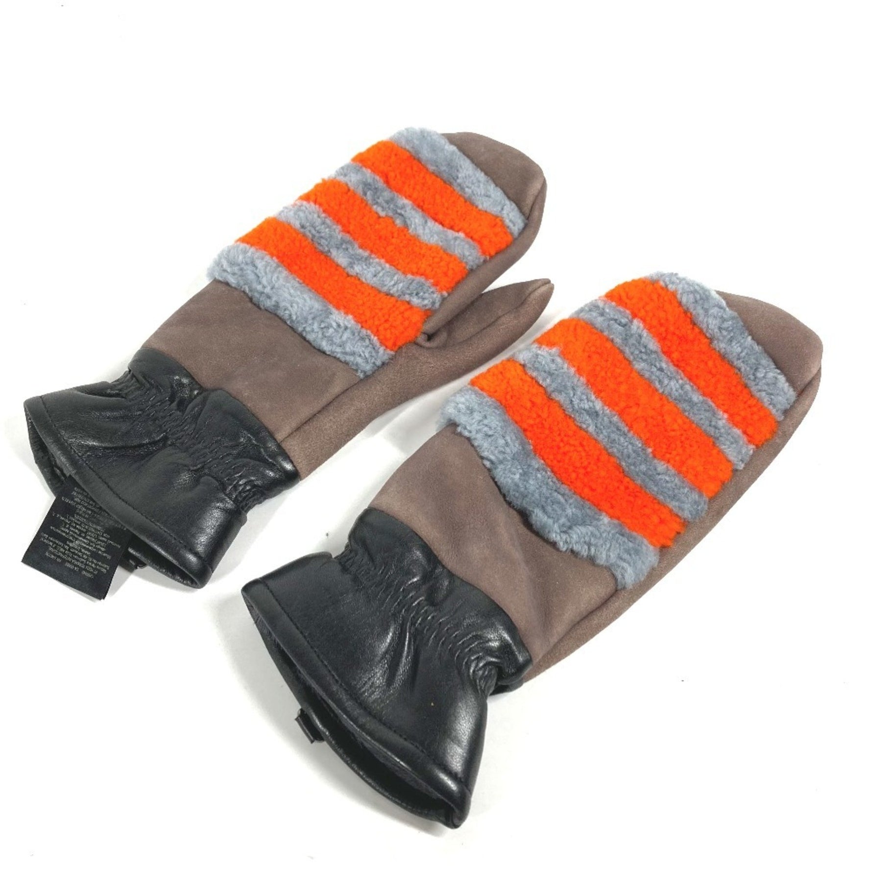 FENDI Mouton Gloves Angora Grey