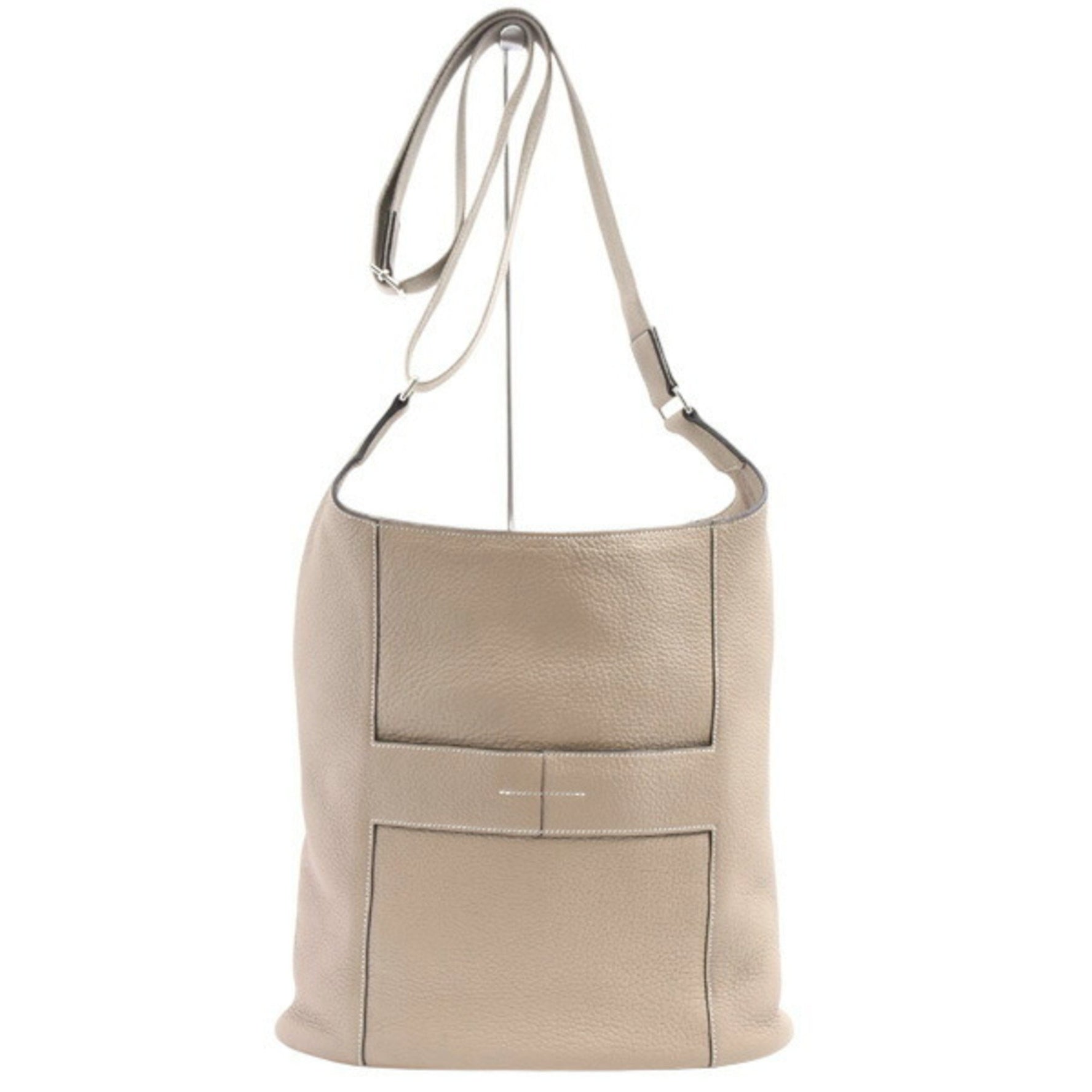 Hermes Hermès Good News GM Shoulder Bag Taurillon Clemence Leather, with M Stamp