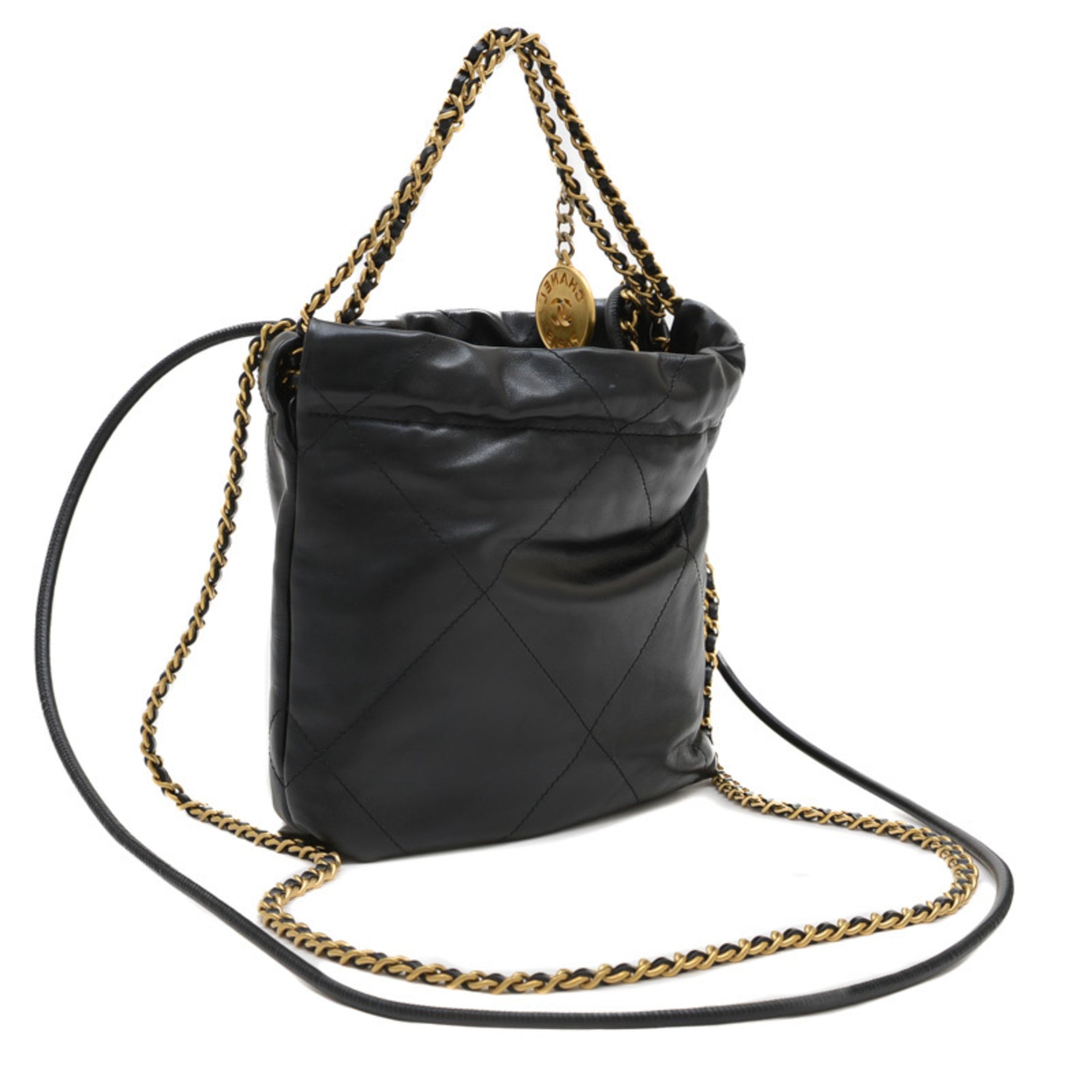 CHANEL 22 Shoulder Bag in Shiny Calfskin Leather BP