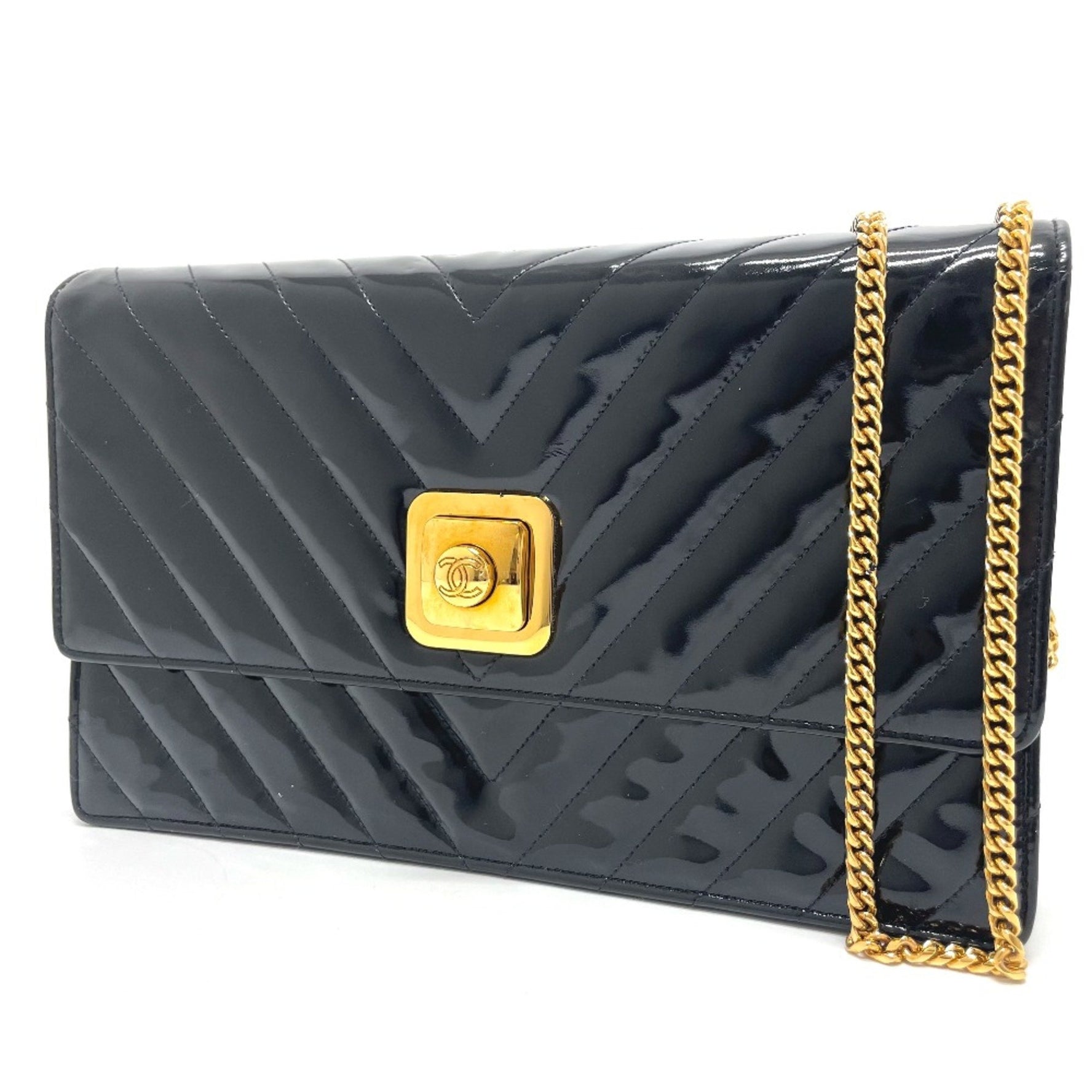 Chanel V-Stitch Chevron Bag Chain Crossbody Shoulder Bag GoldHardware