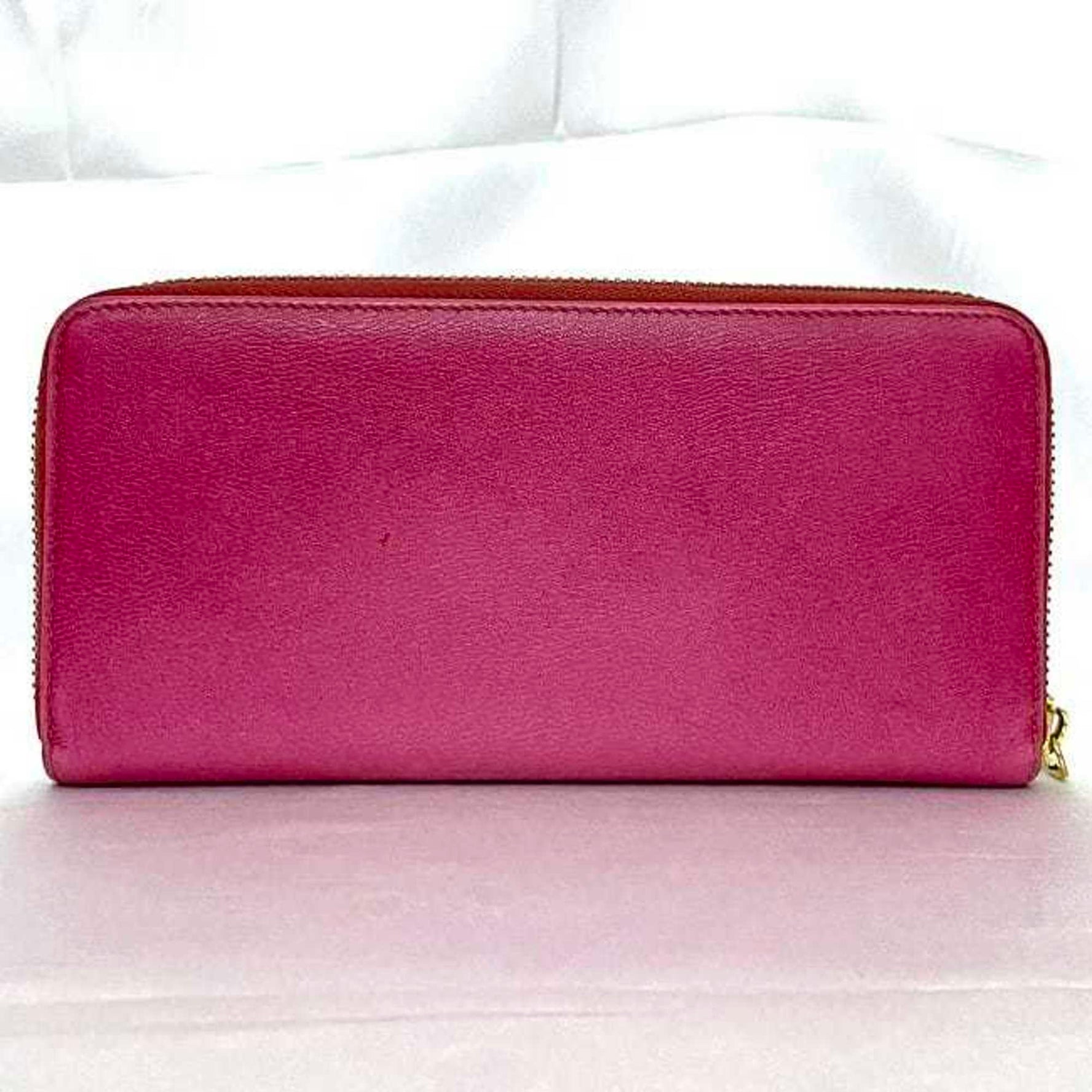 LOEWE Round Long Wallet Anagram Leather Ladies