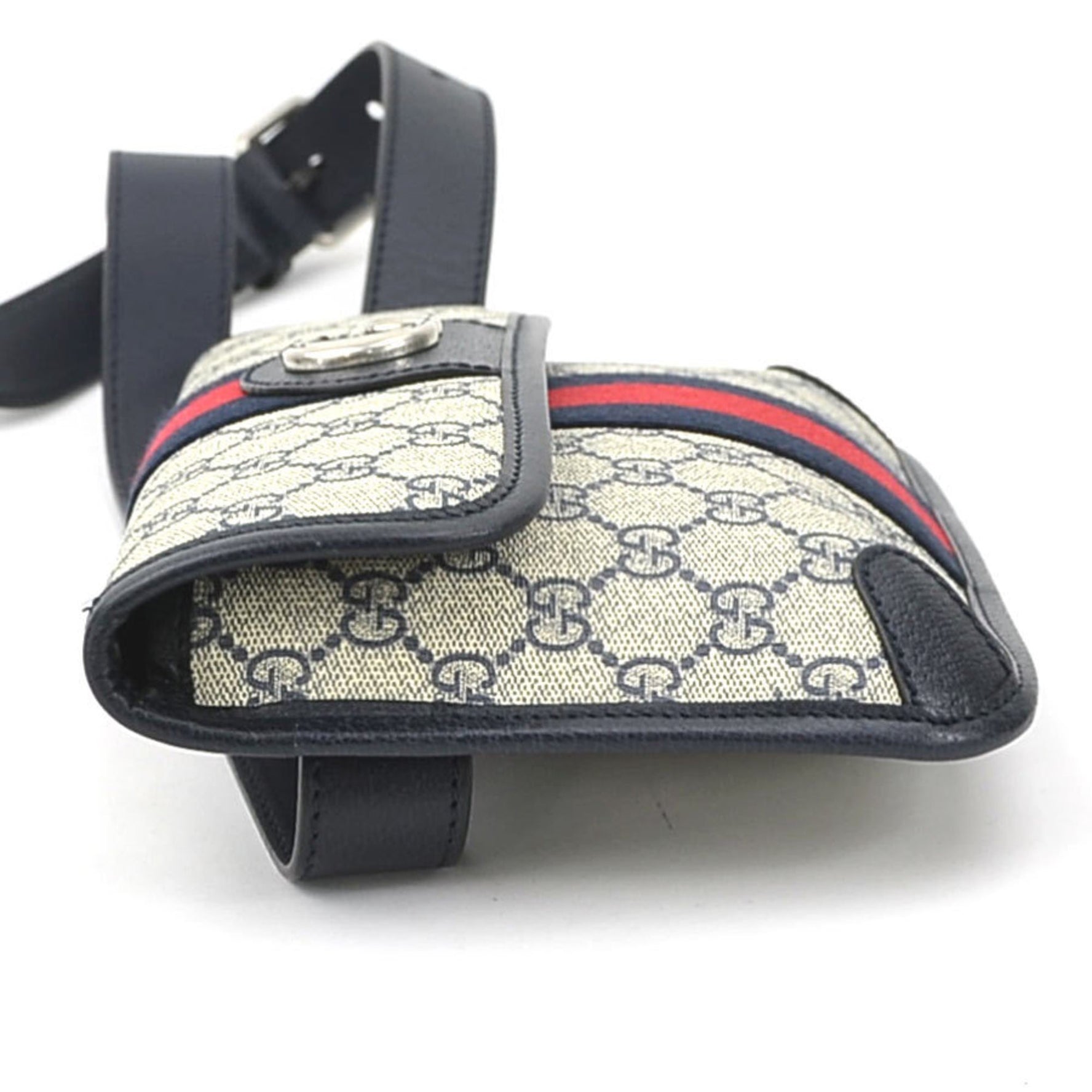 GUCCI Waist Bag Belt GG Marmont Supreme Canvas Silver