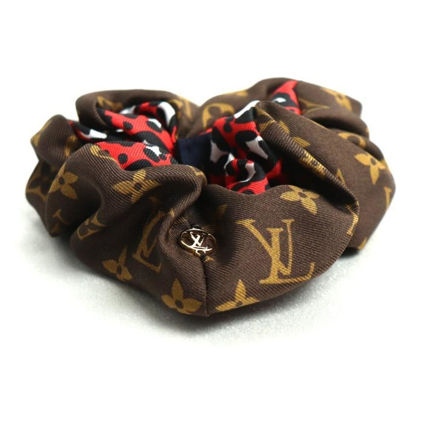 LOUIS VUITTON Silk Be Mindful Scrunchie