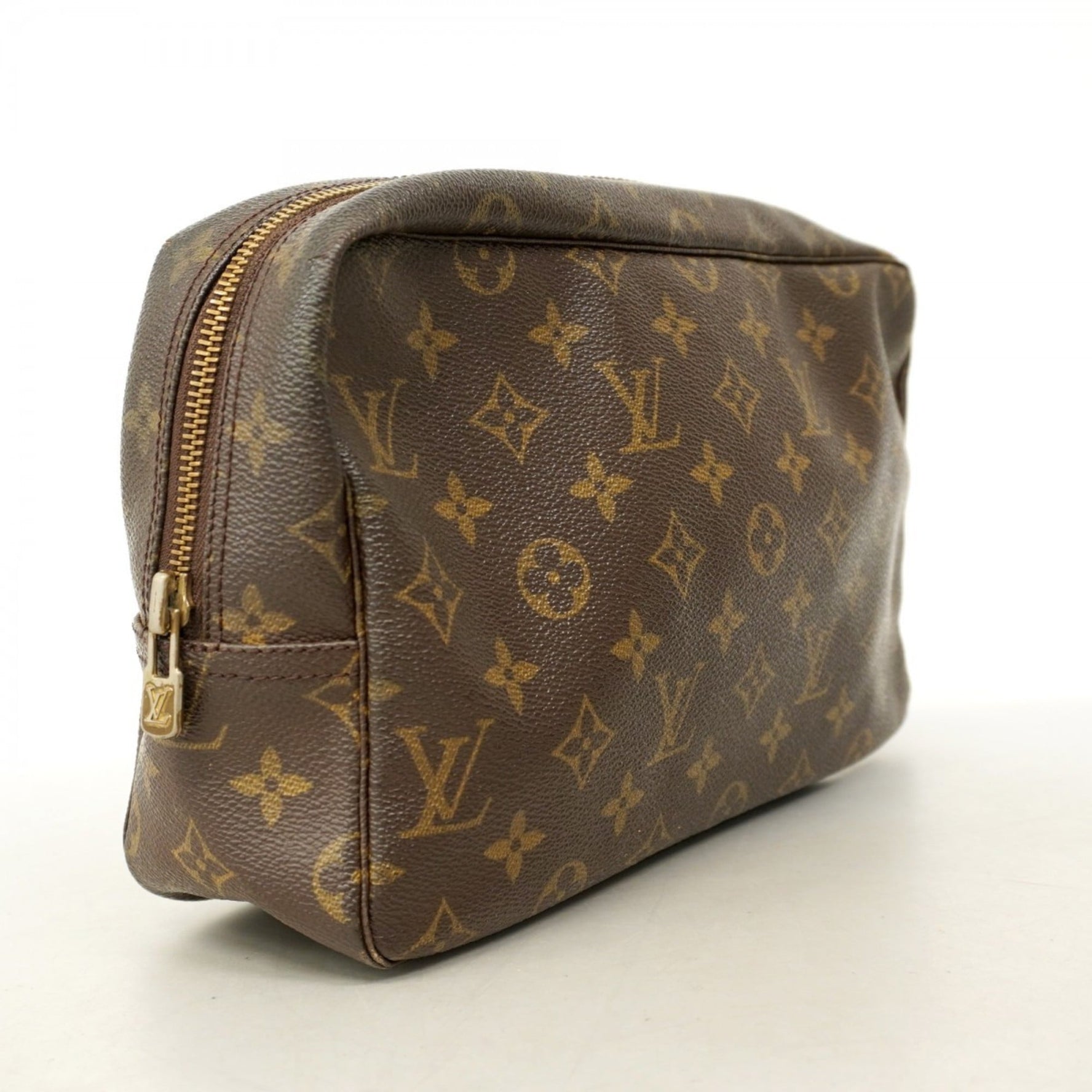 Louis Vuitton Monogram True Towelette 28 Bag/Pouch