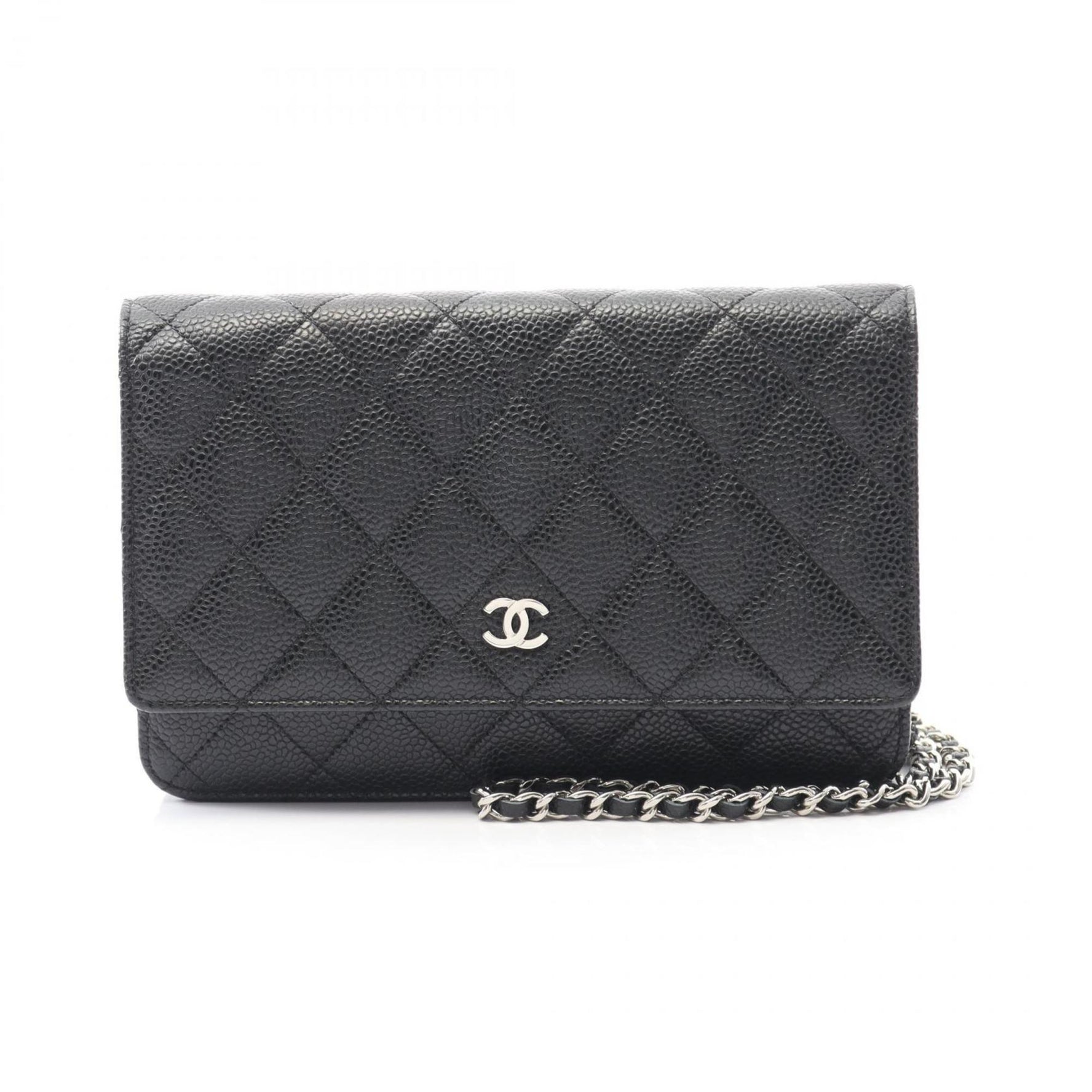 CHANEL Matelasse Shoulder Bag in Calfskin Leather