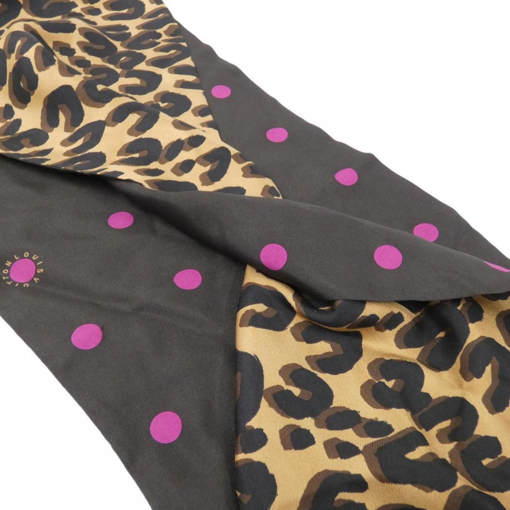 Louis Vuitton Snood Leopard