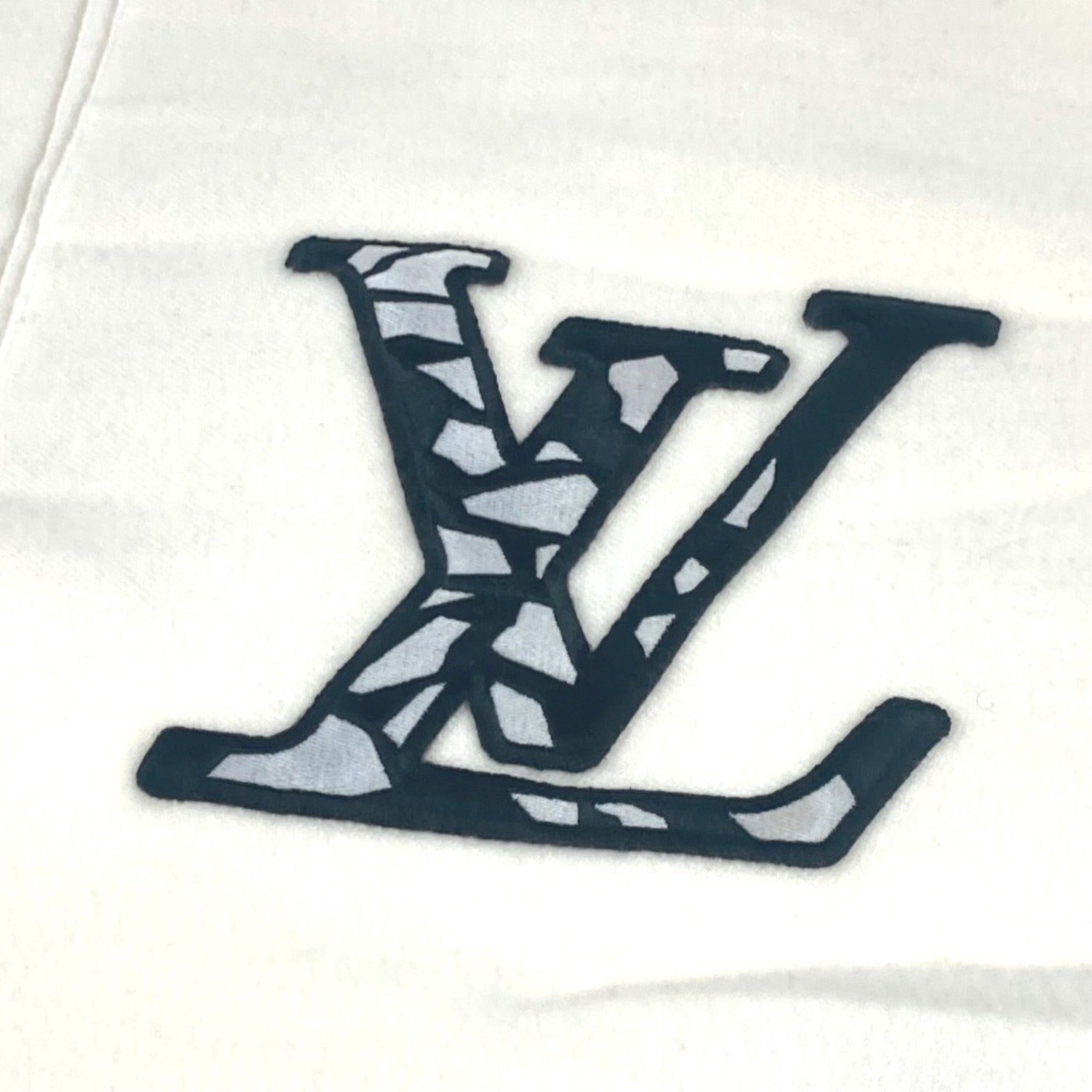 Louis Vuitton LV SKI Scarf Ice Wool White