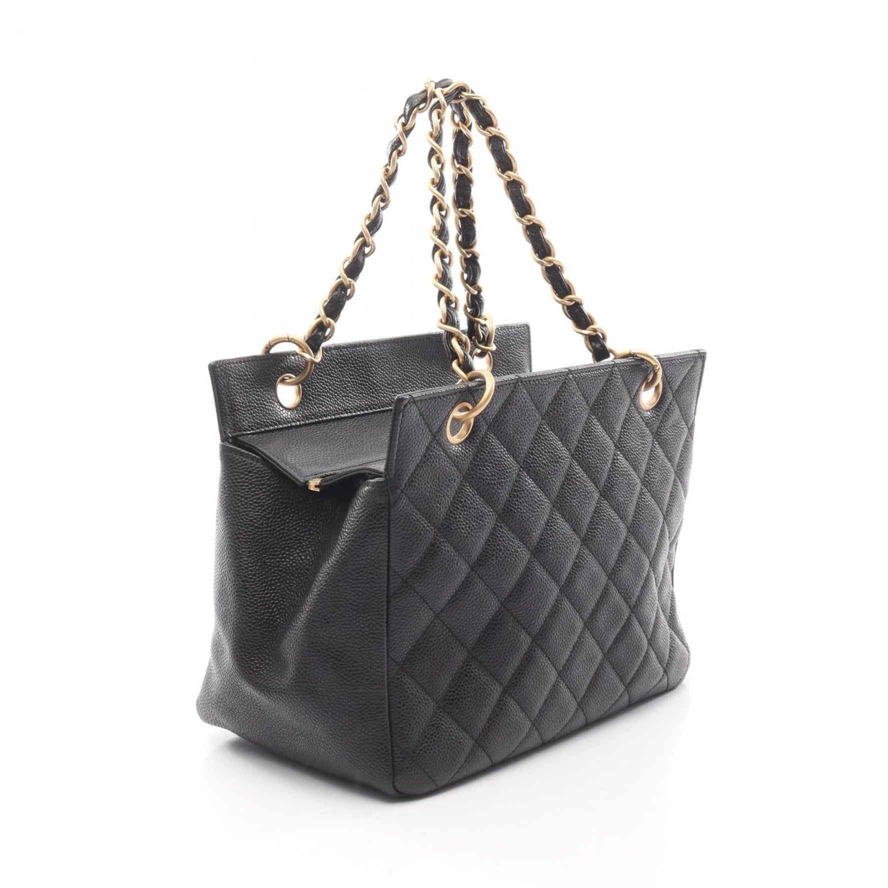 CHANEL Matelasse Shoulder Bag in Grained Calfskin Caviar