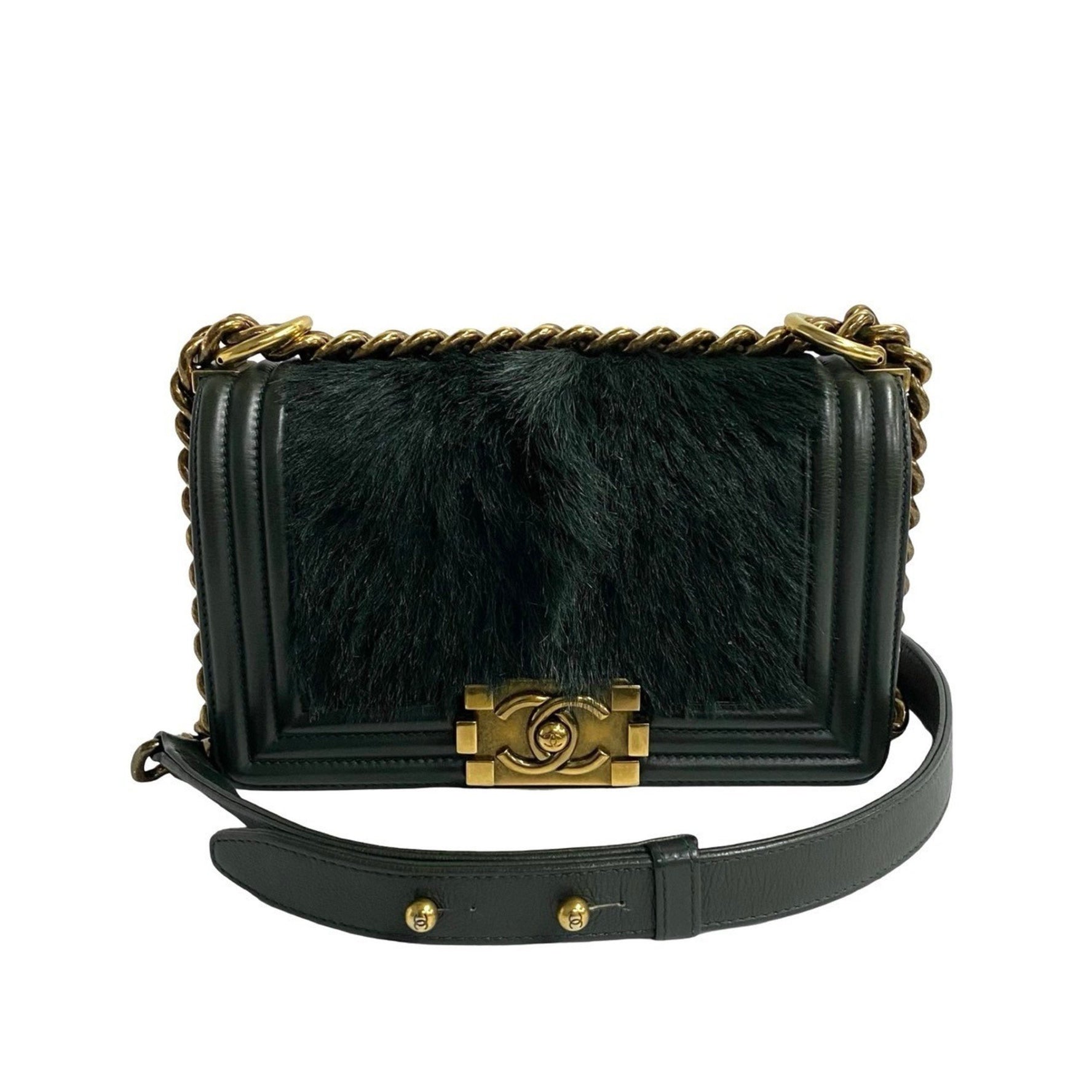 CHANEL Boy 20 Matelasse Rabbit Fur and Lambskin Shoulder Bag