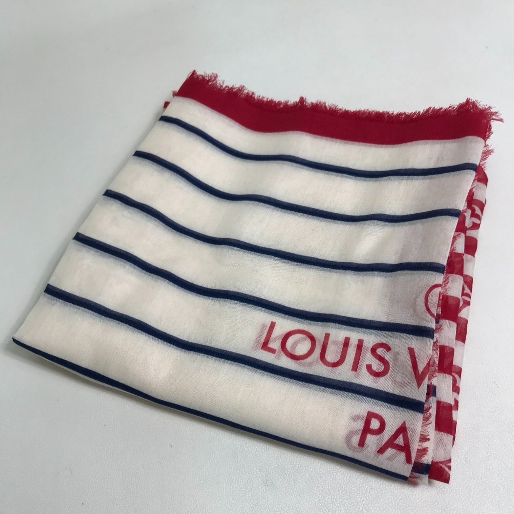 Louis Vuitton Width Stole/Shawl x Red