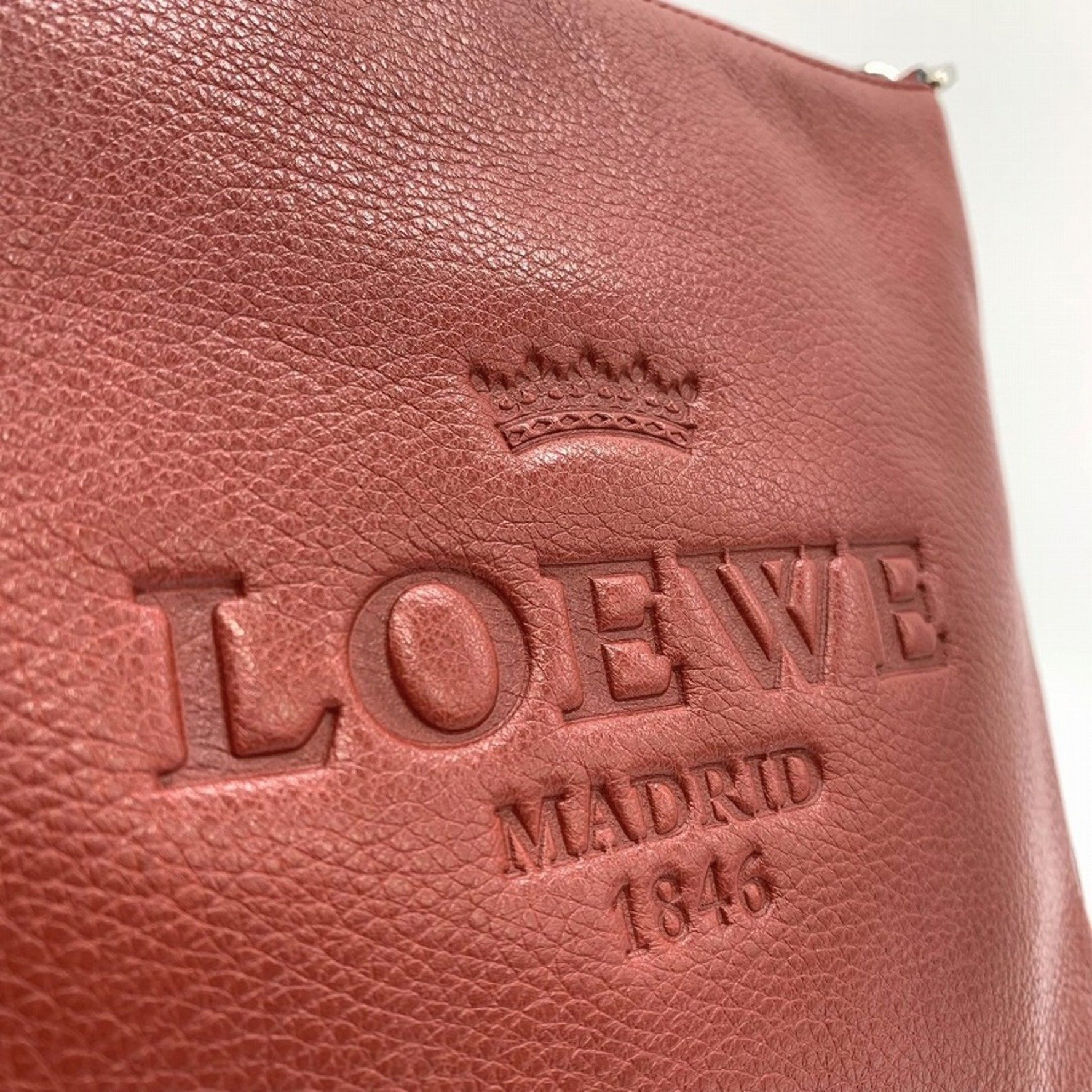 LOEWE shoulder bag Heritage leather red