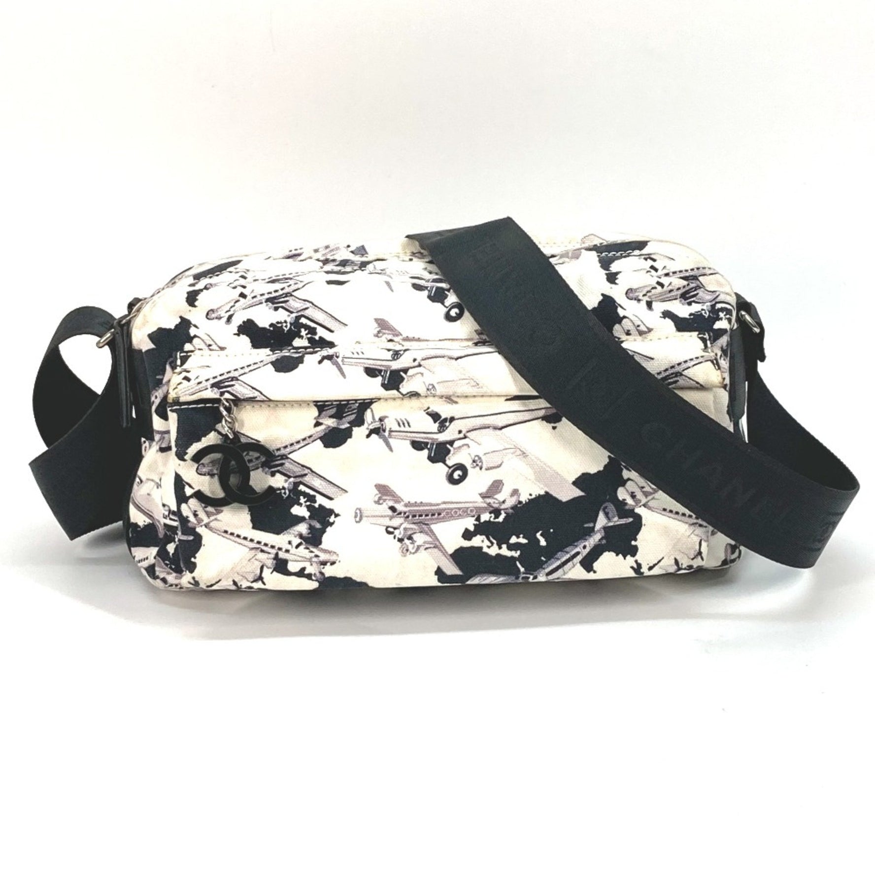 Chanel Airline Bag Crossbody Pochette Shoulder Bag White