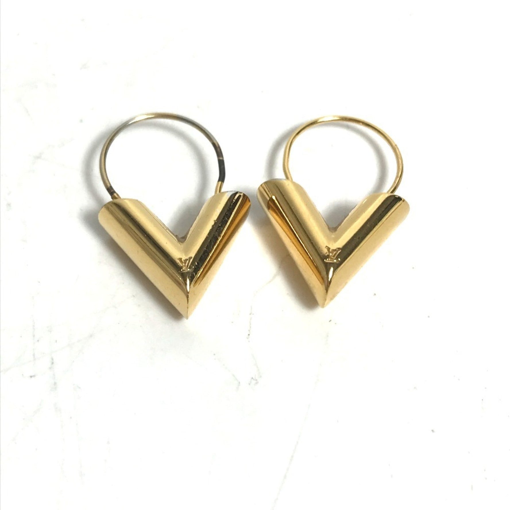 Louis Vuitton Essential V Logo Hoop Earrings Metal, Gold