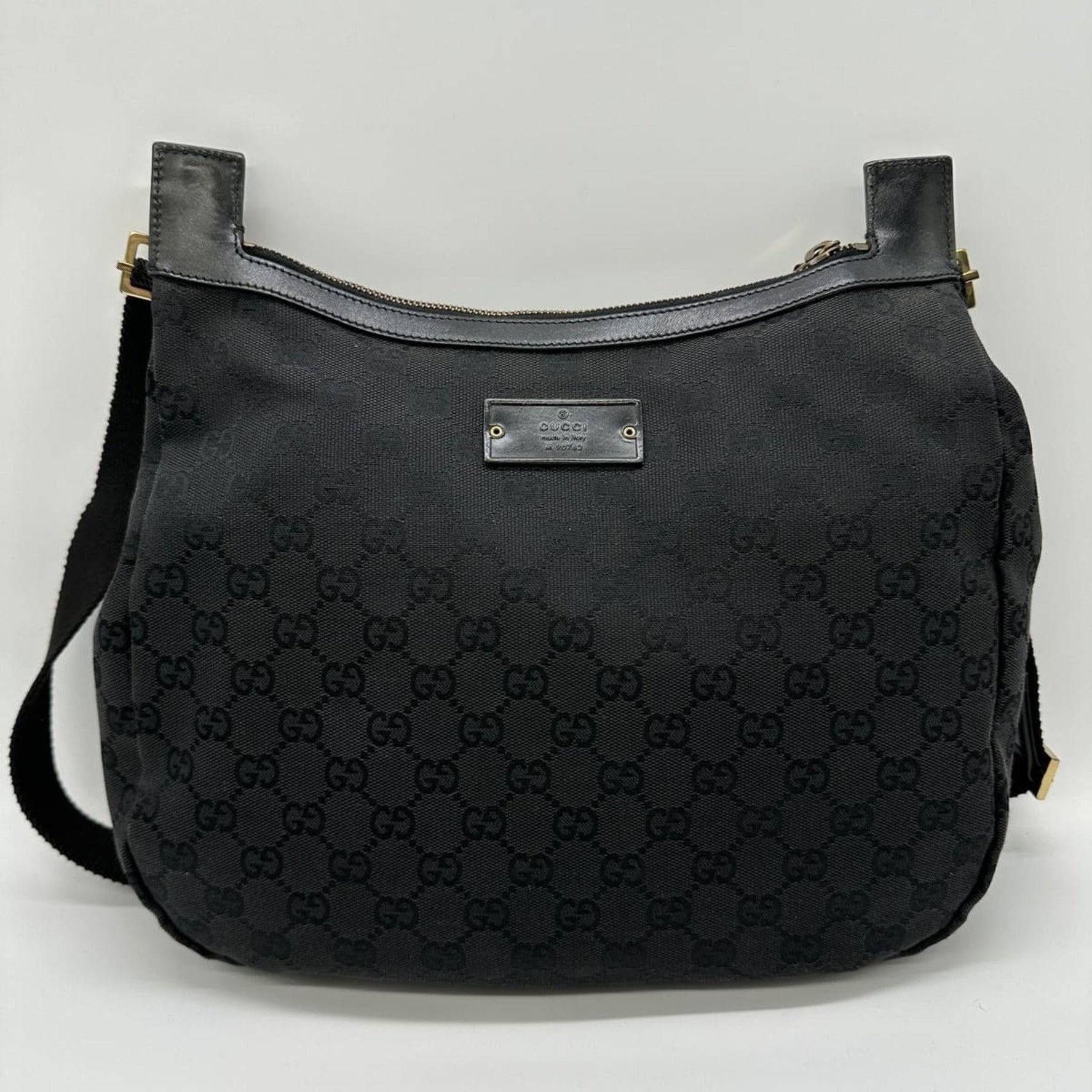 GUCCI GG Canvas Shoulder Bag in