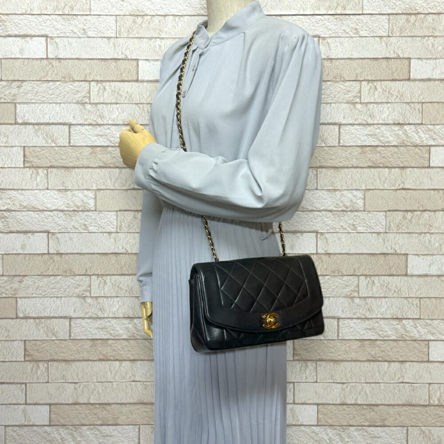 Chanel Diana Shoulder Bag Lambskin Chain