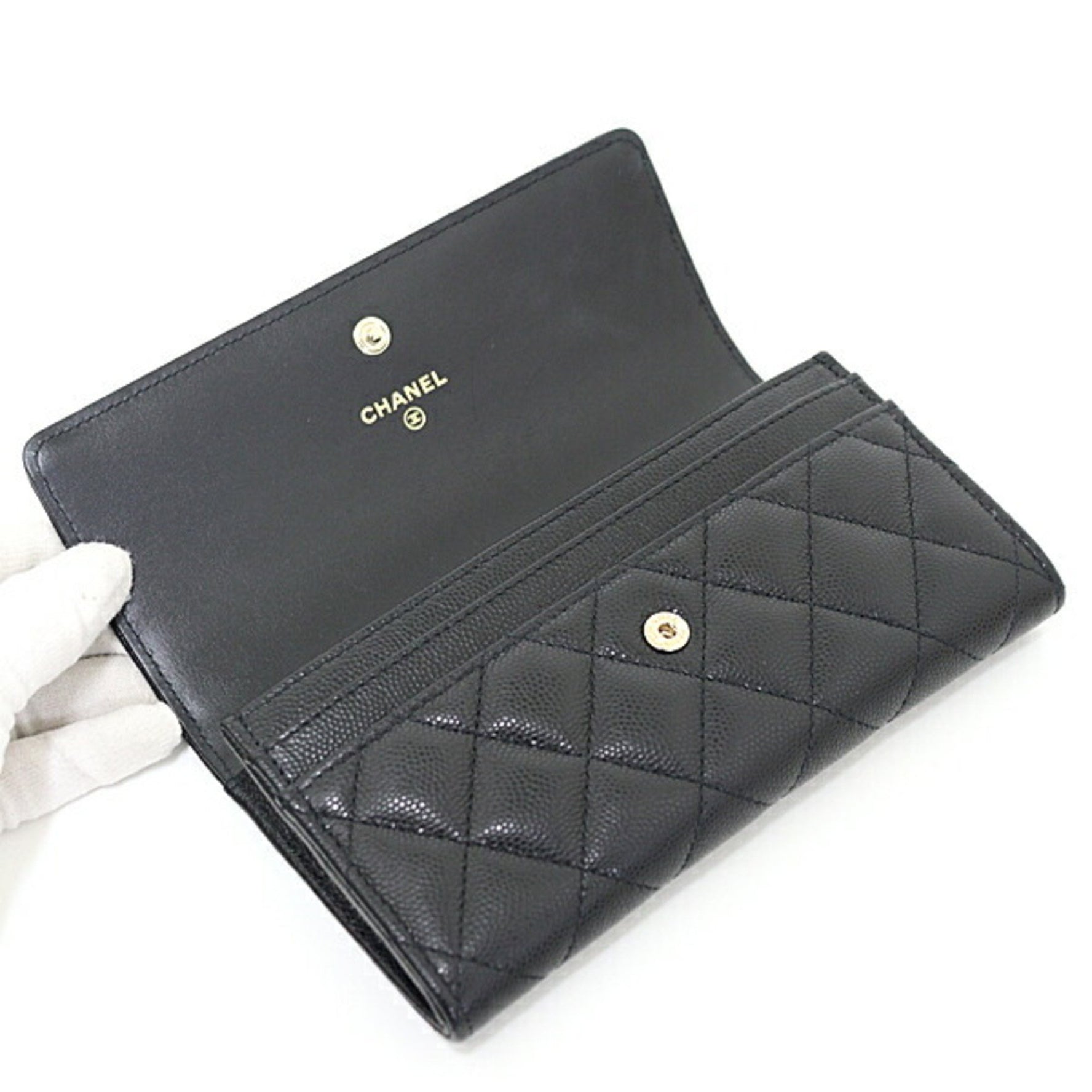 CHANEL Medium Flap Wallet Caviar Skin Matelasse Bi-fold Coco Mark
