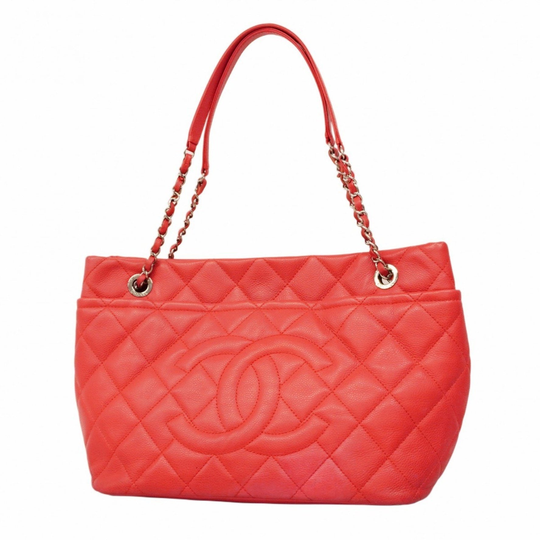 Chanel Matelasse Shoulder Bag with Chain in Caviar Skin