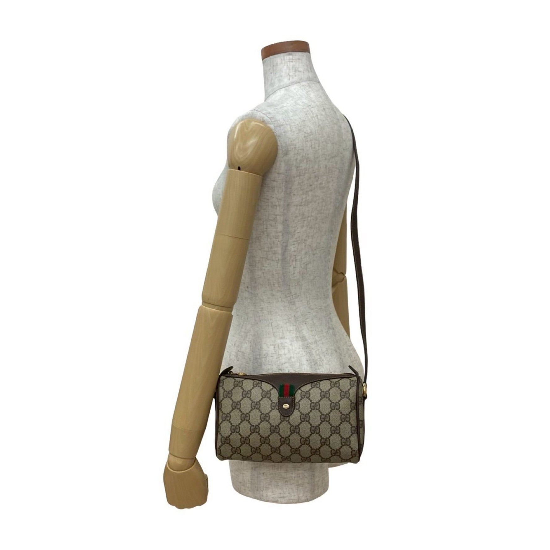 Unused, stored GUCCI vintage Sherry Line GG logo hardware leather shoulder bag in brown