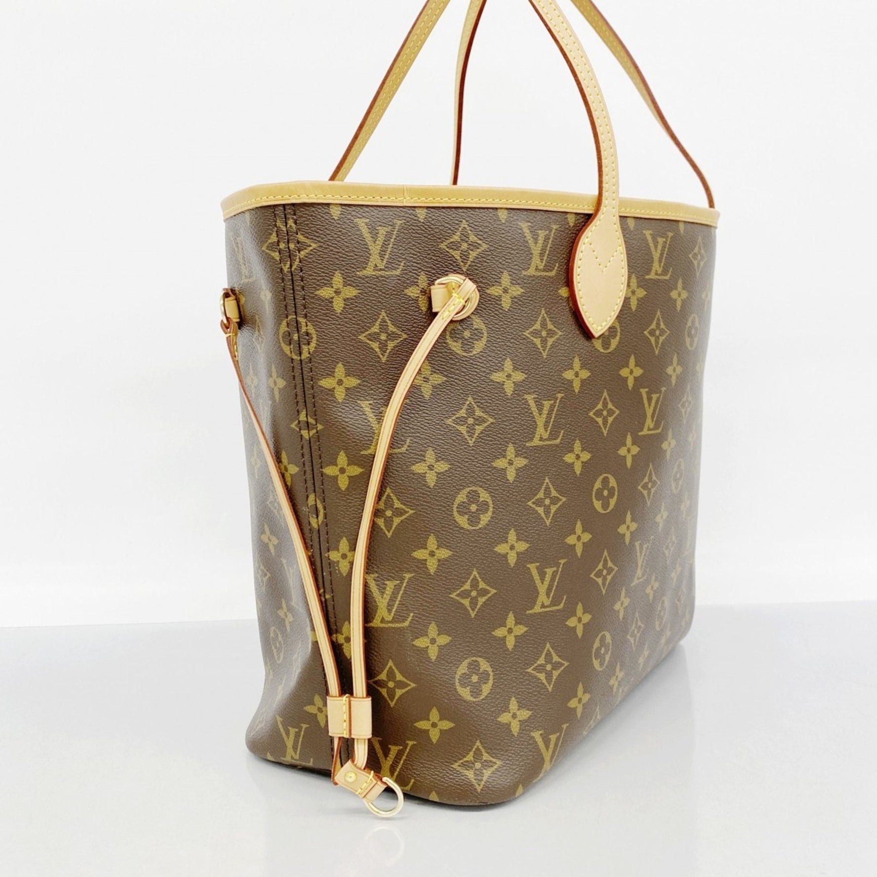Louis Vuitton Monogram Neverfull MM Tote Bag